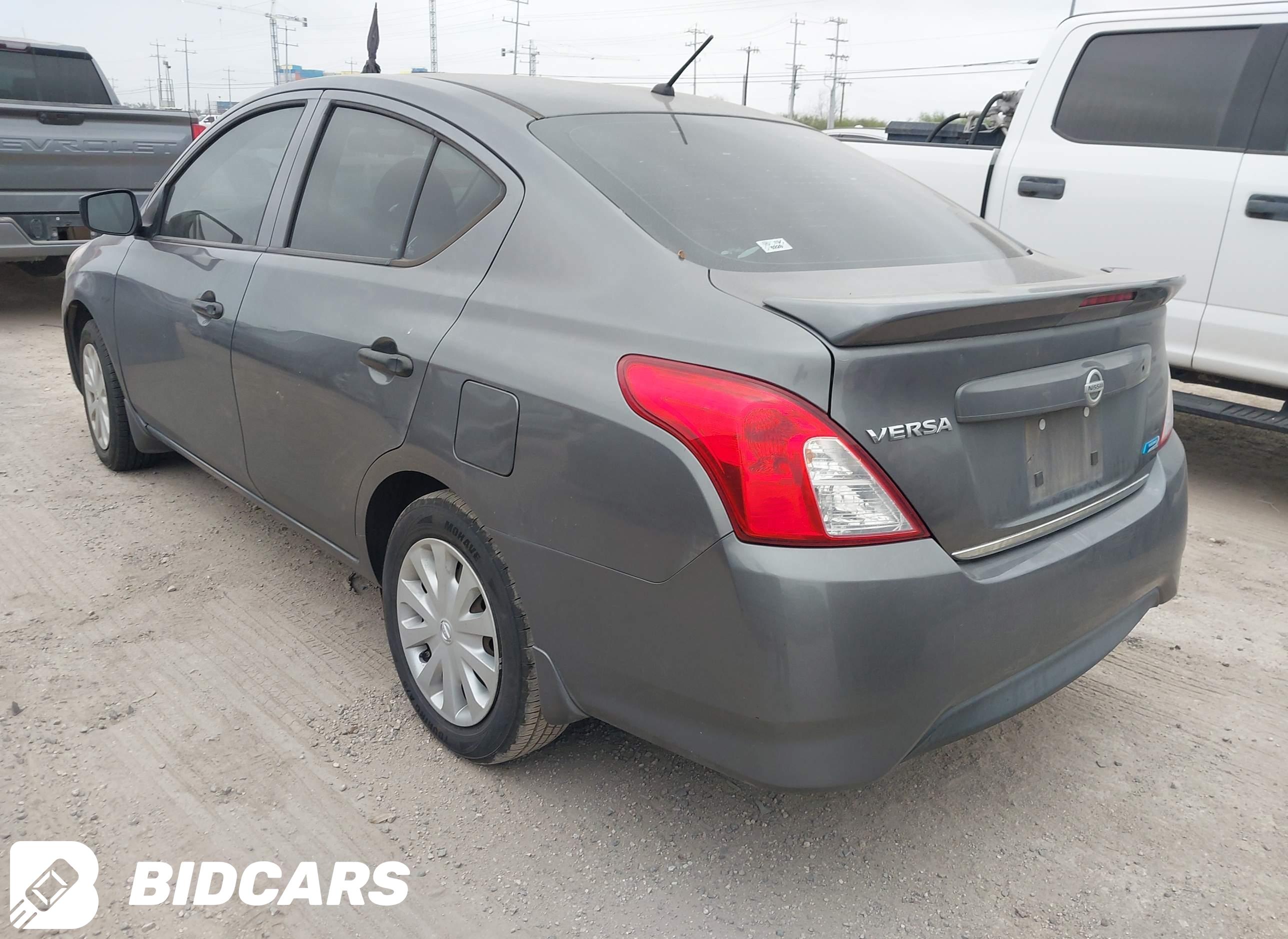 2016 Nissan Versa, 1.6 S+