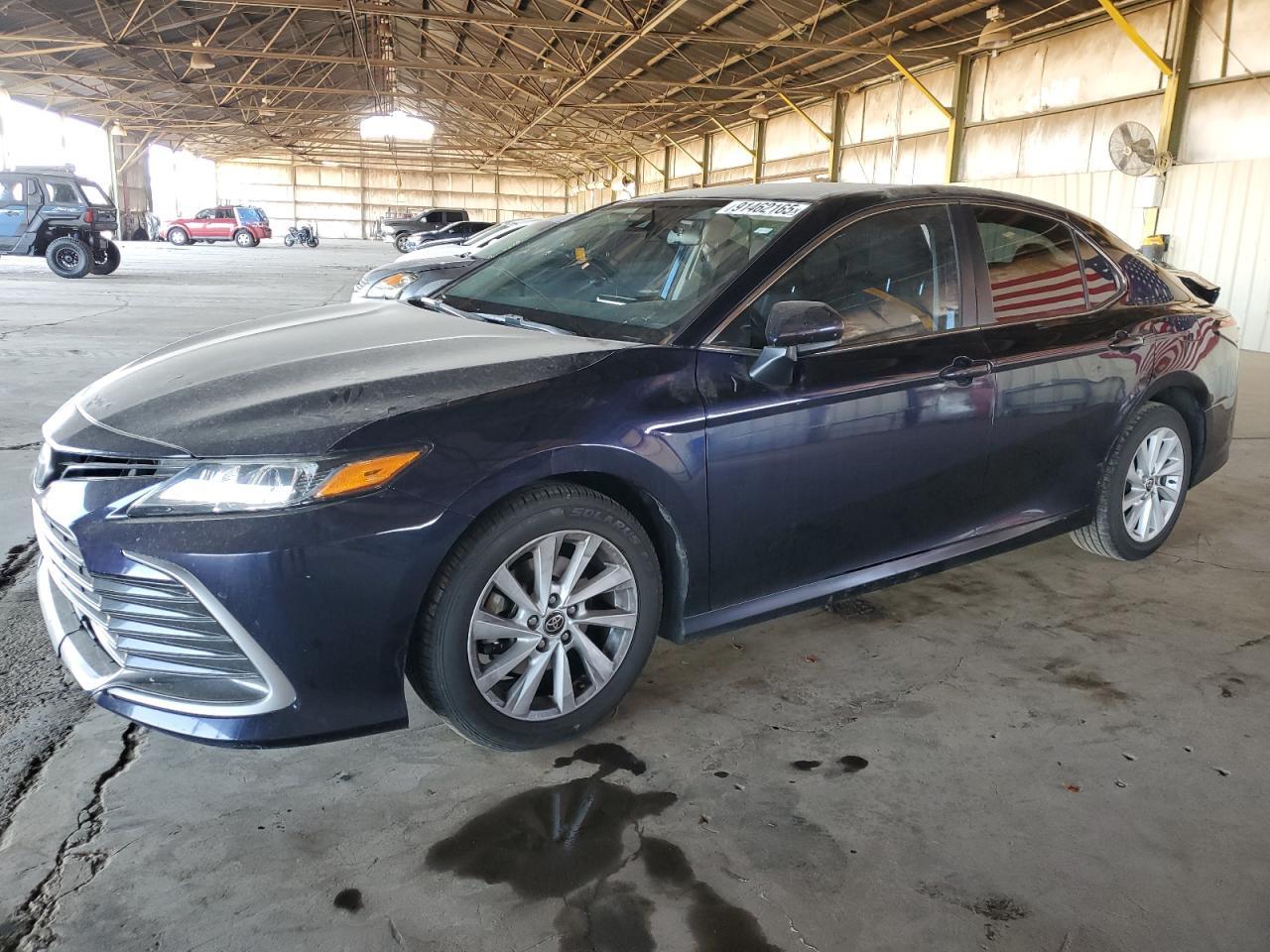 2021 Toyota Camry, LE