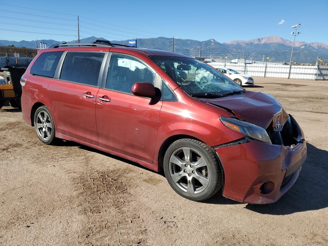 2017 Toyota Sienna, SE