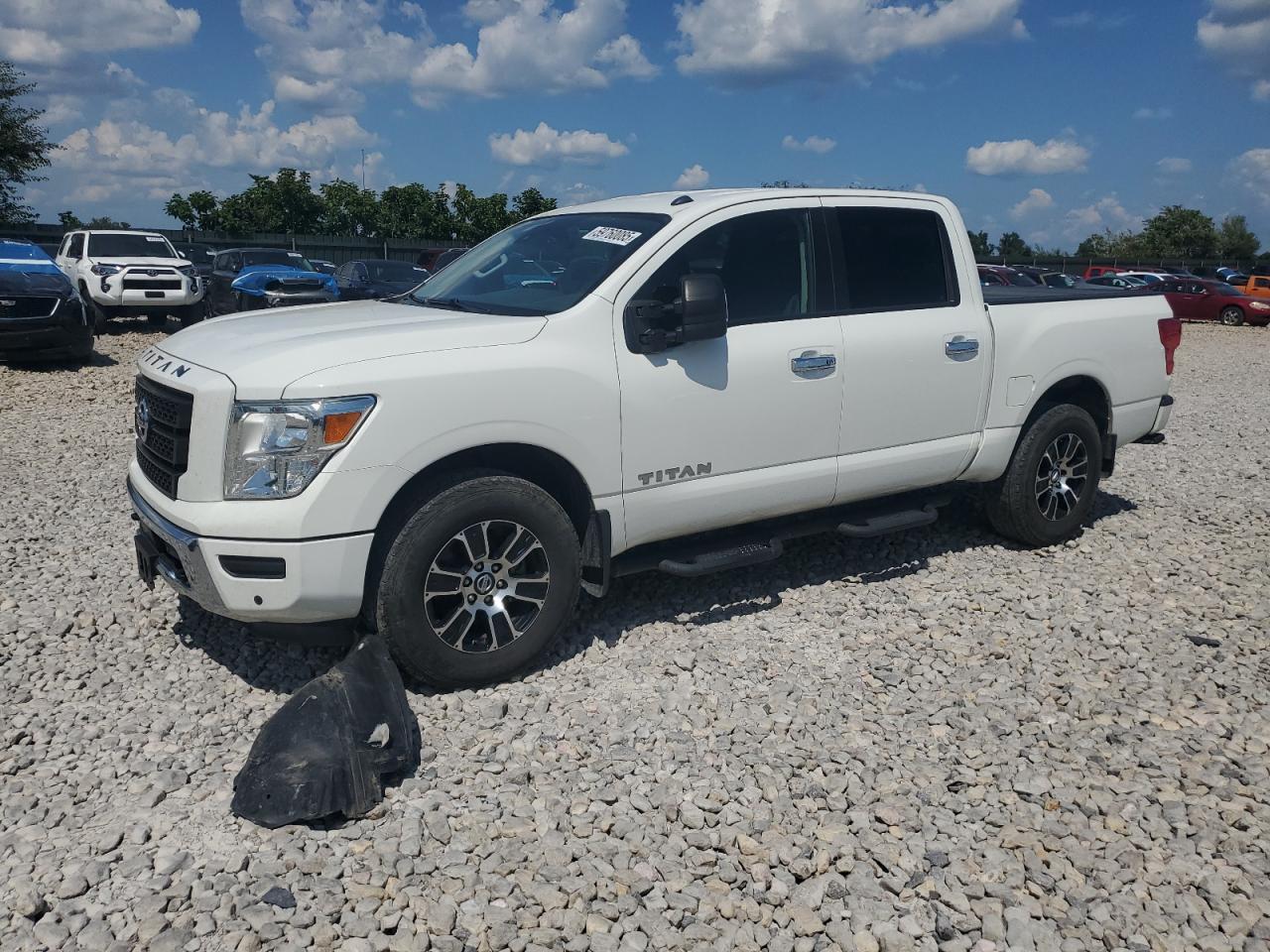 2021 Nissan Titan, SV