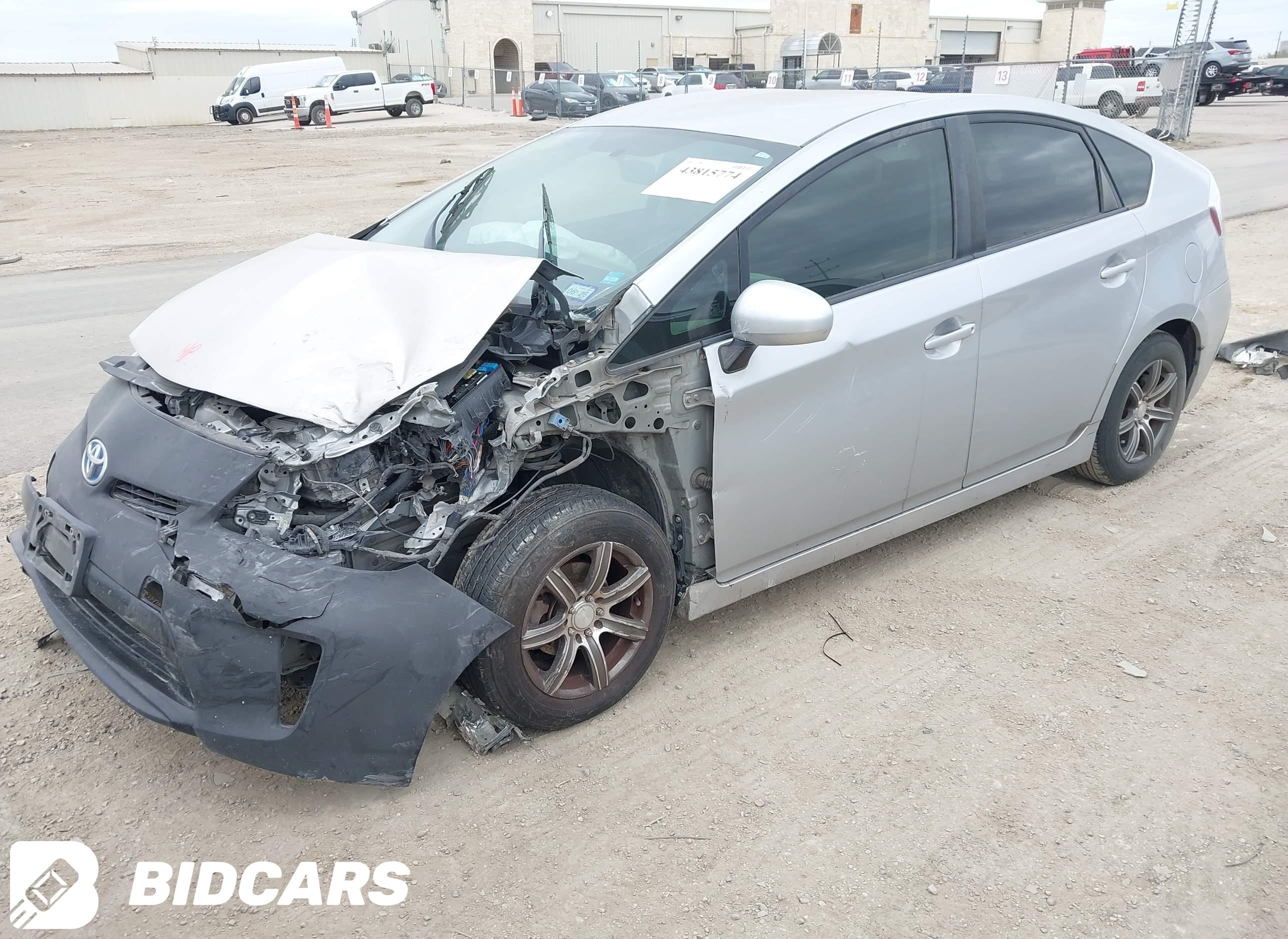 2015 Toyota Prius, Two