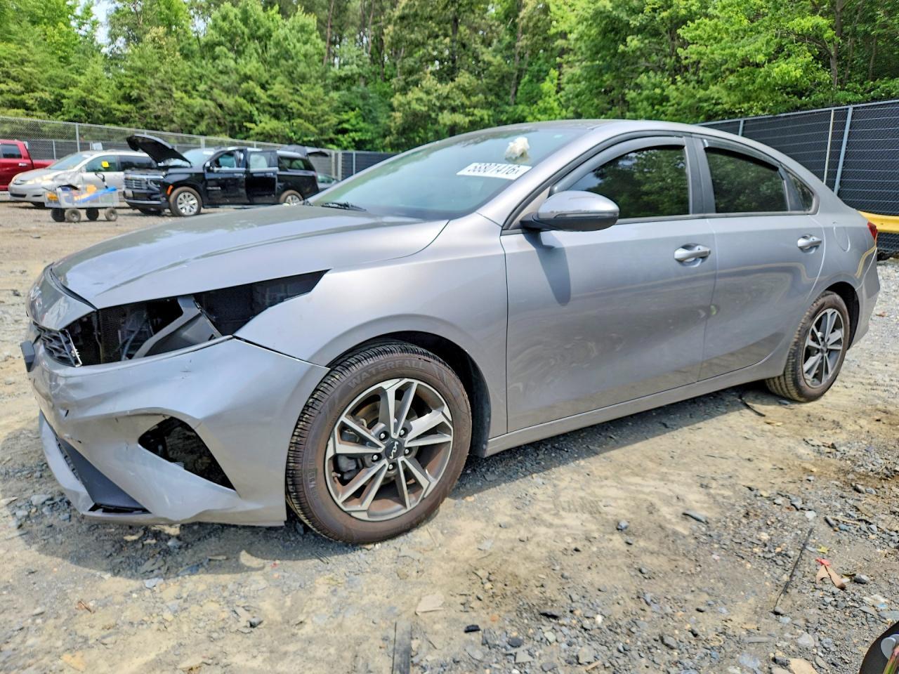 2023 KIA Forte, Lxs