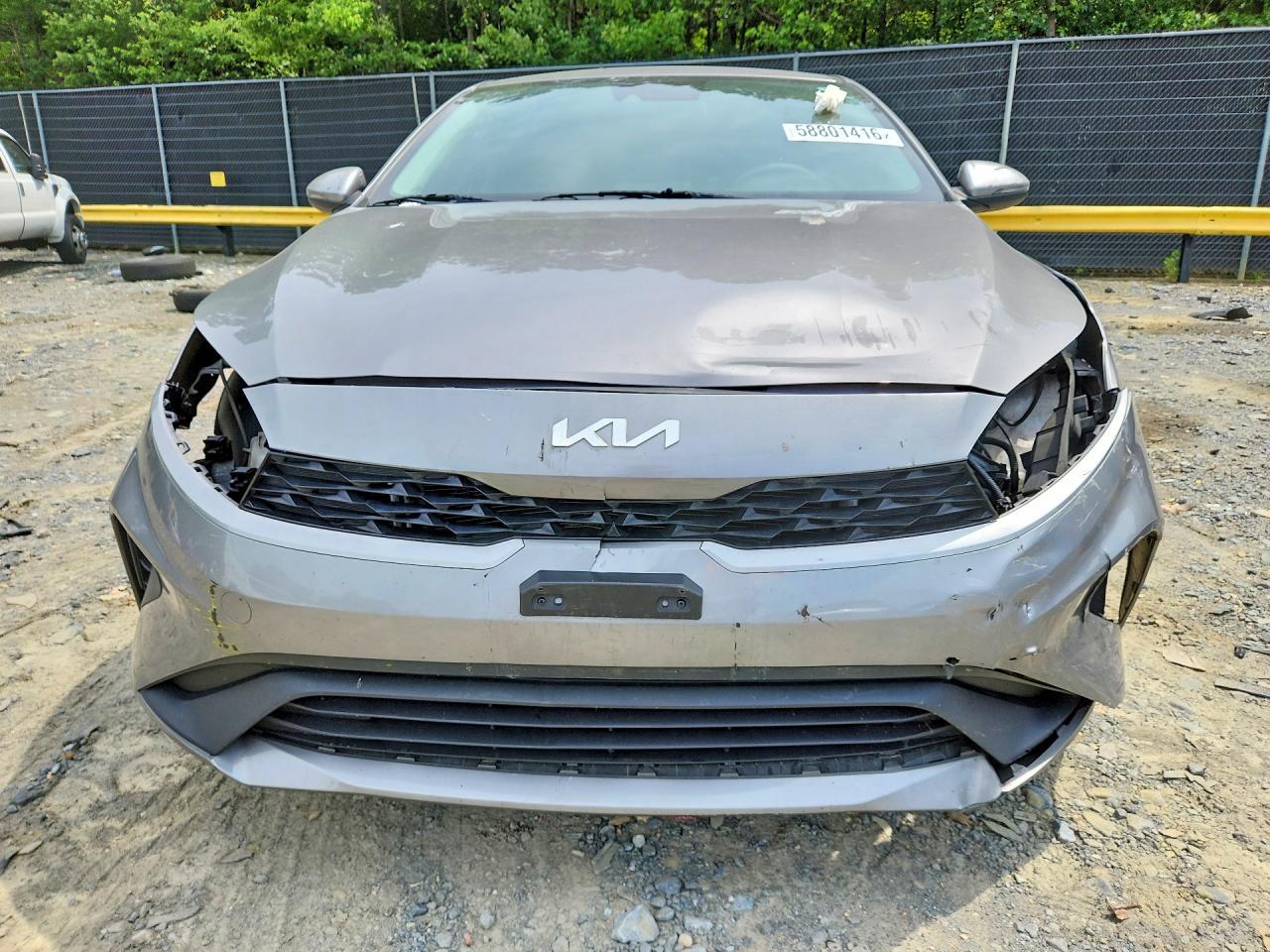 2023 KIA Forte, Lxs