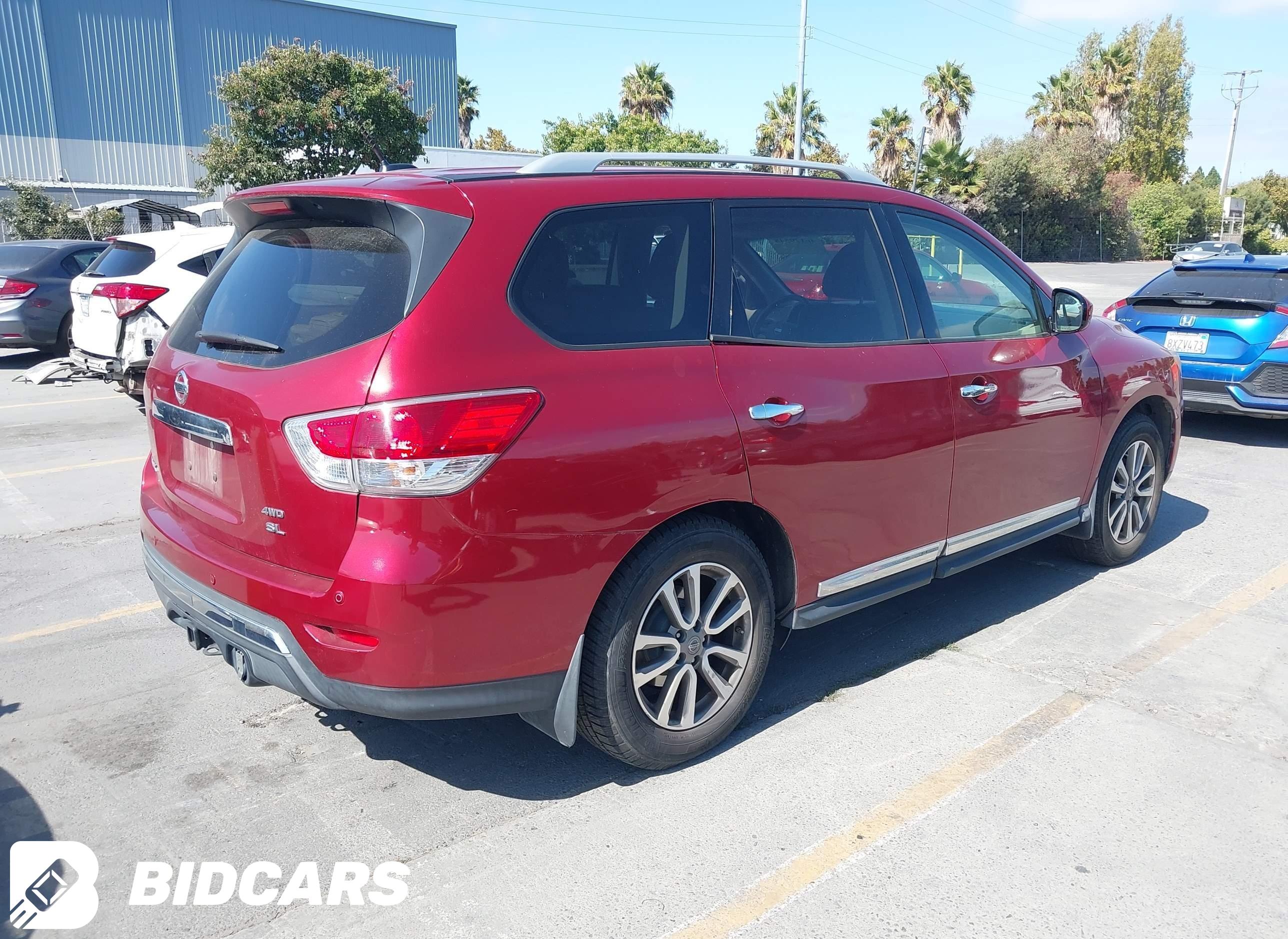 2015 Nissan Pathfinder, SL