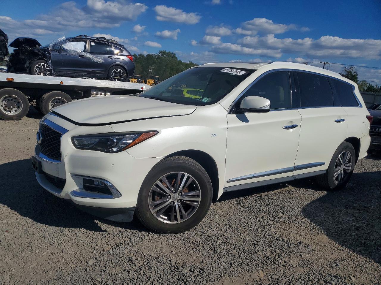 2017 Infiniti QX60, Base
