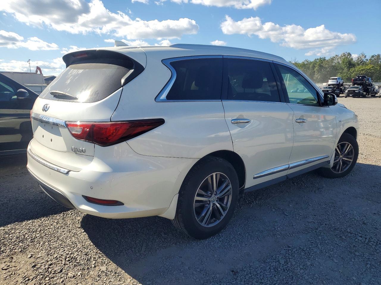 2017 Infiniti QX60, Base