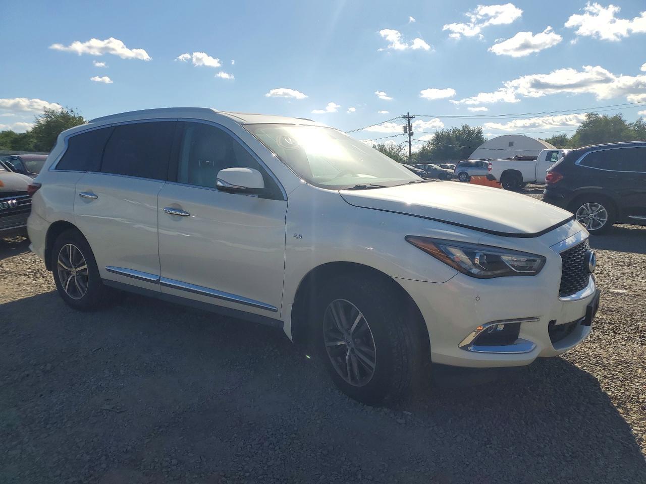 2017 Infiniti QX60, Base