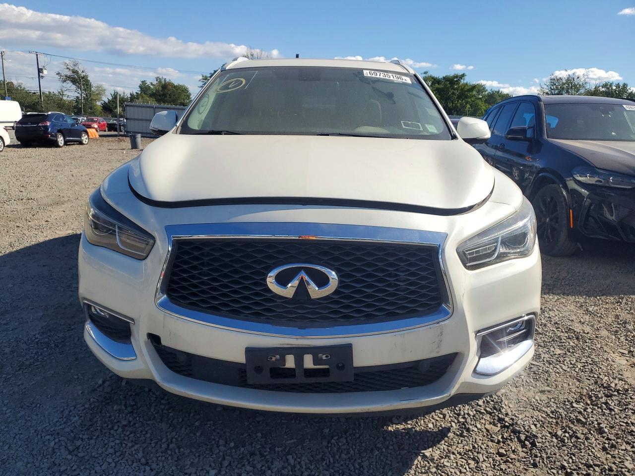 2017 Infiniti QX60, Base
