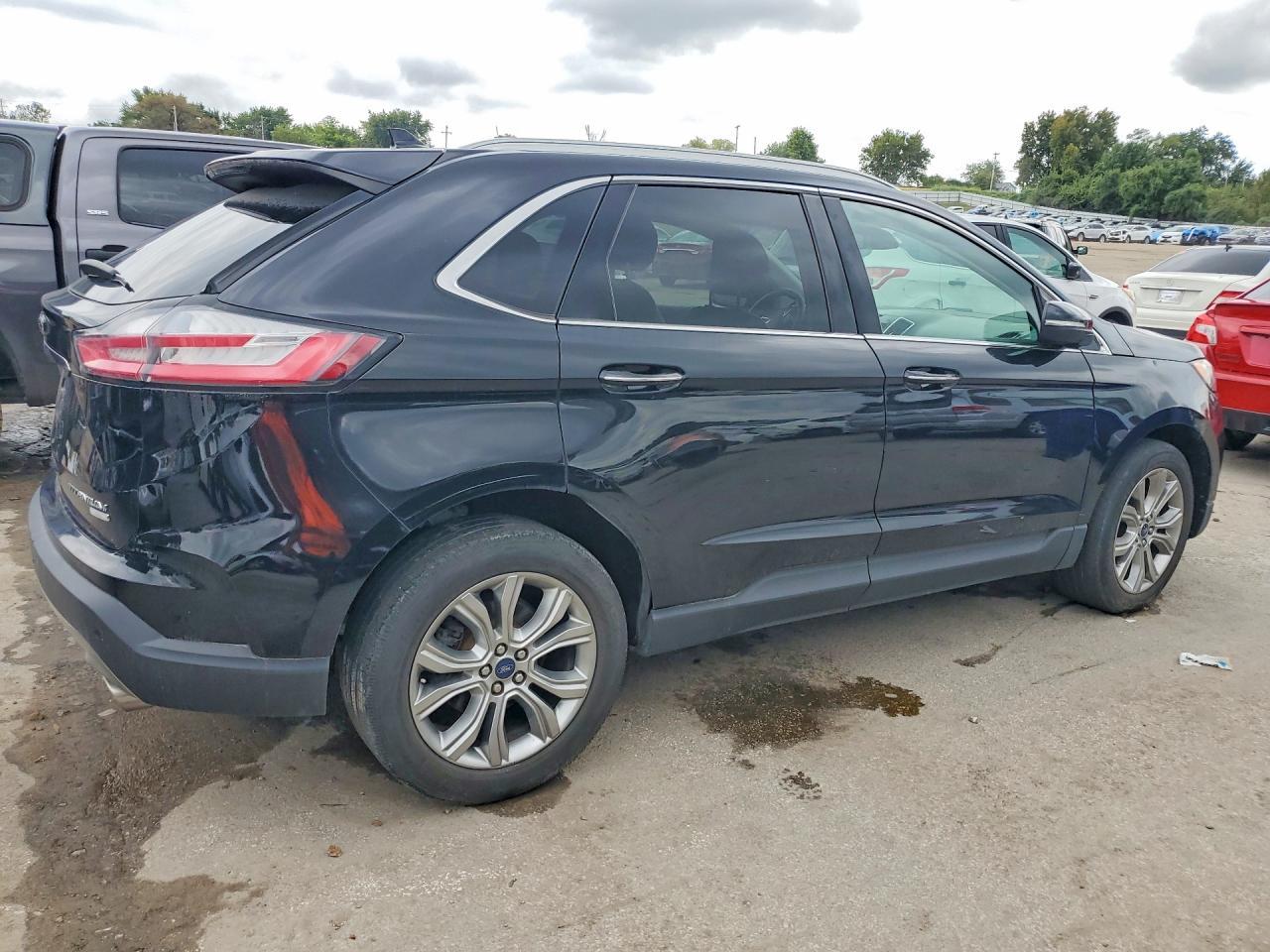 2019 Ford Edge, Titanium