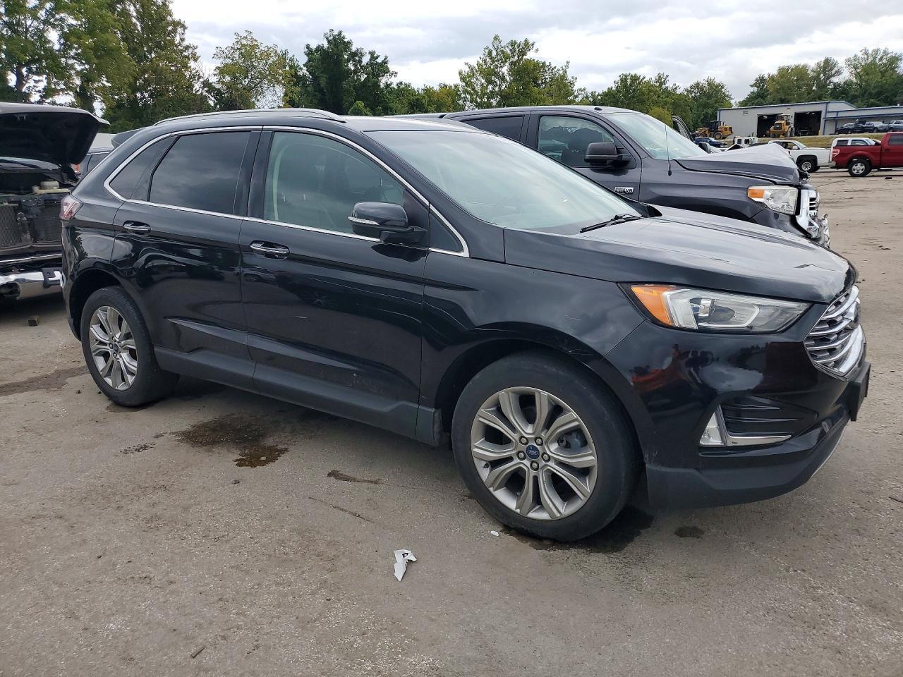 2019 Ford Edge, Titanium
