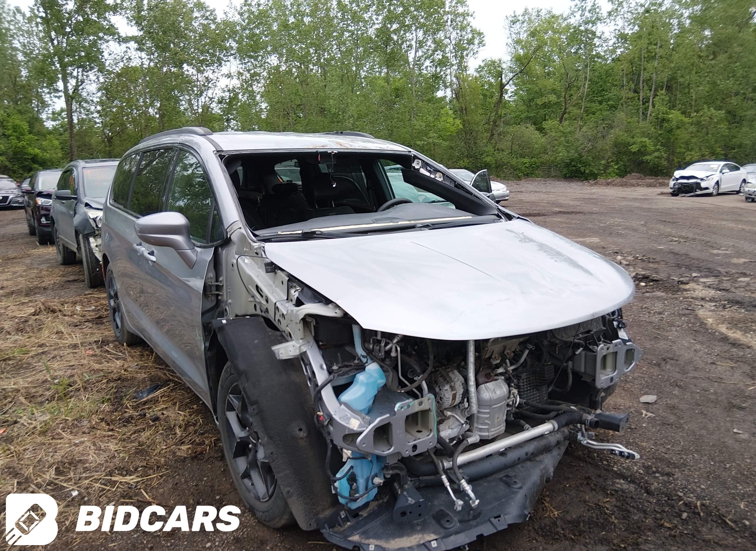 2018 Chrysler Pacifica, Touri...