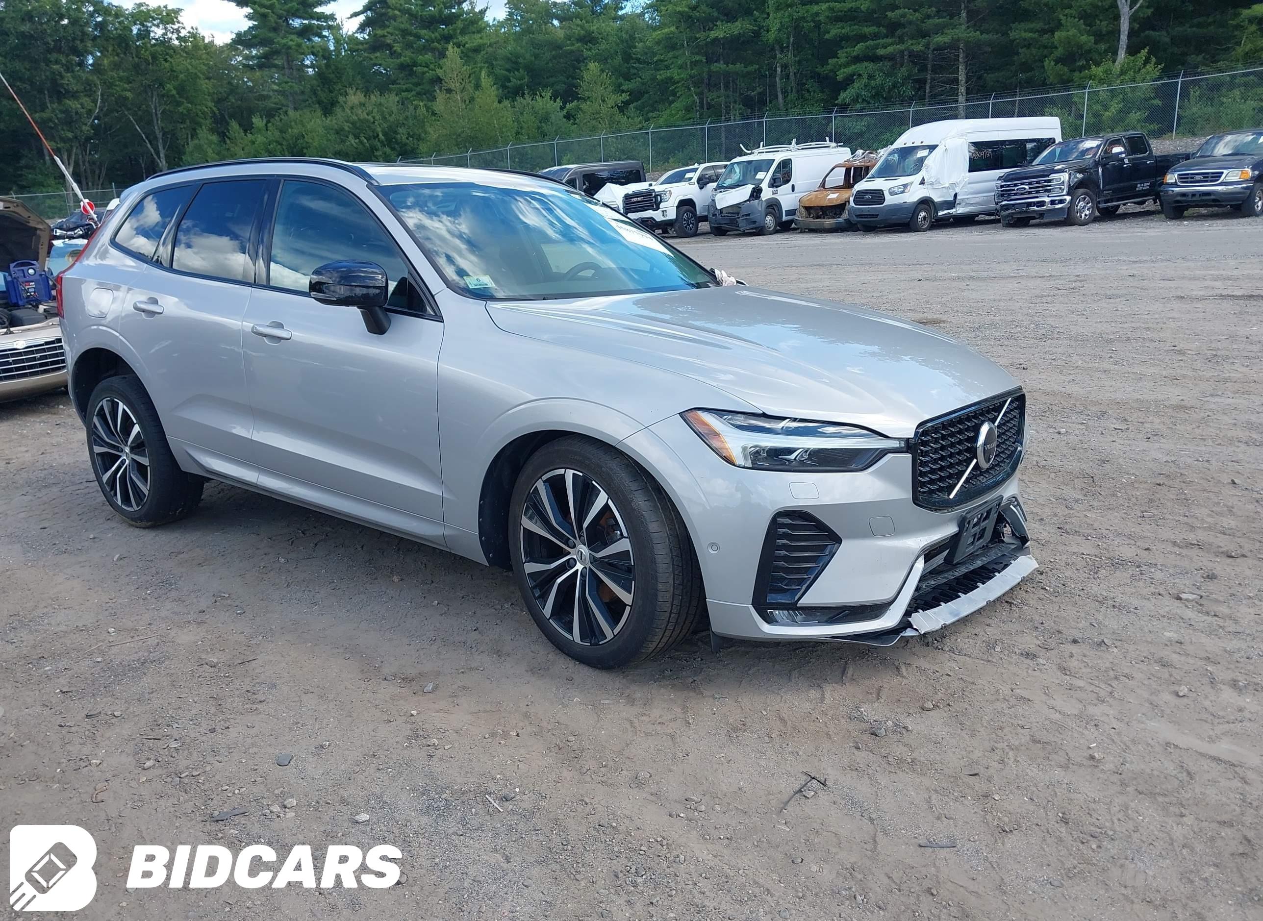 2023 Volvo XC60, B5 Plus Dark...