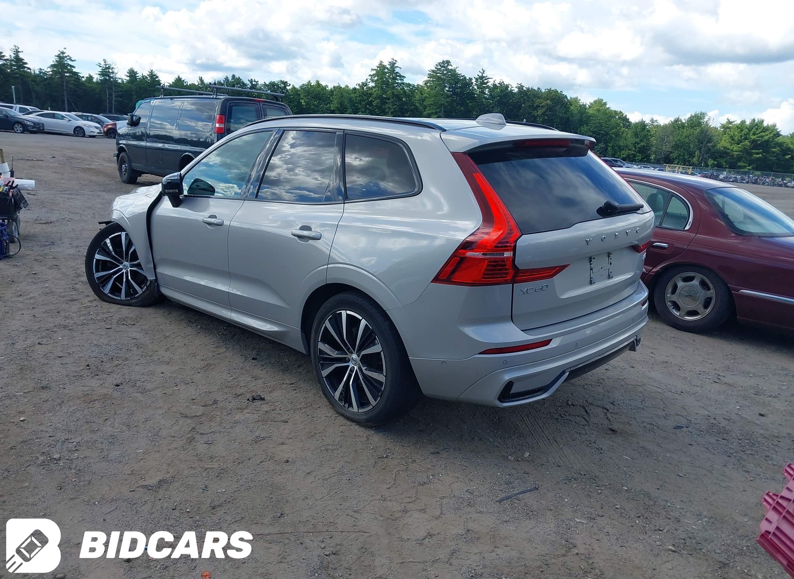 2023 Volvo XC60, B5 Plus Dark...