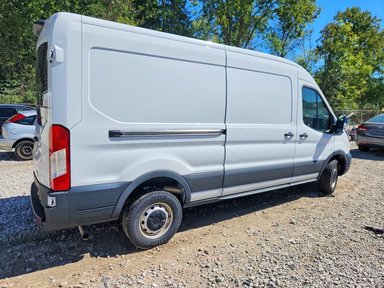 2023 Ford Transit, T-250