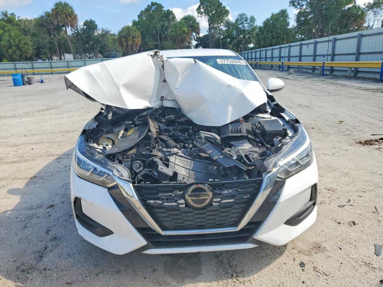 2020 Nissan Sentra, SV