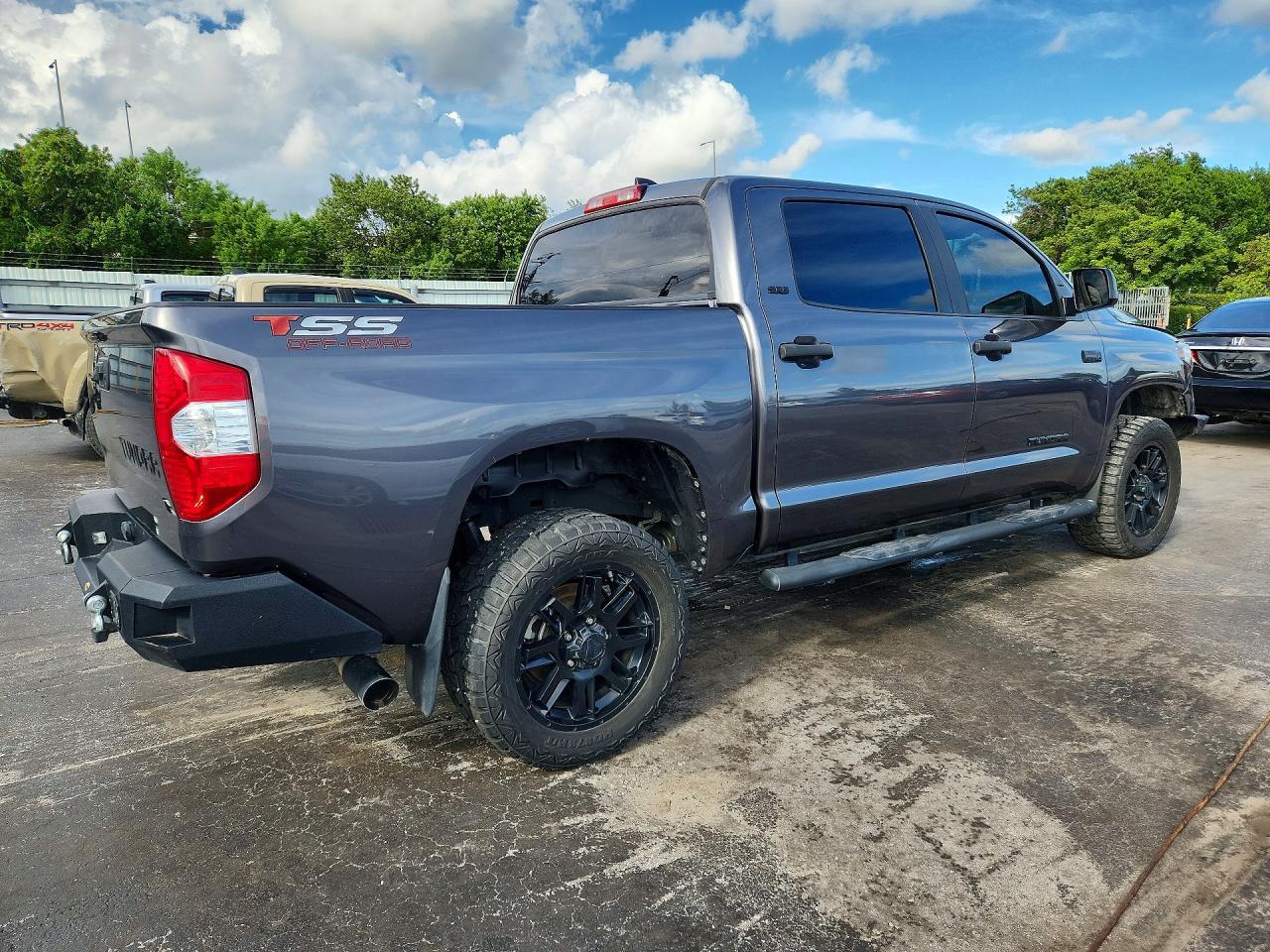2021 Toyota Tundra, Crewmax Sr5