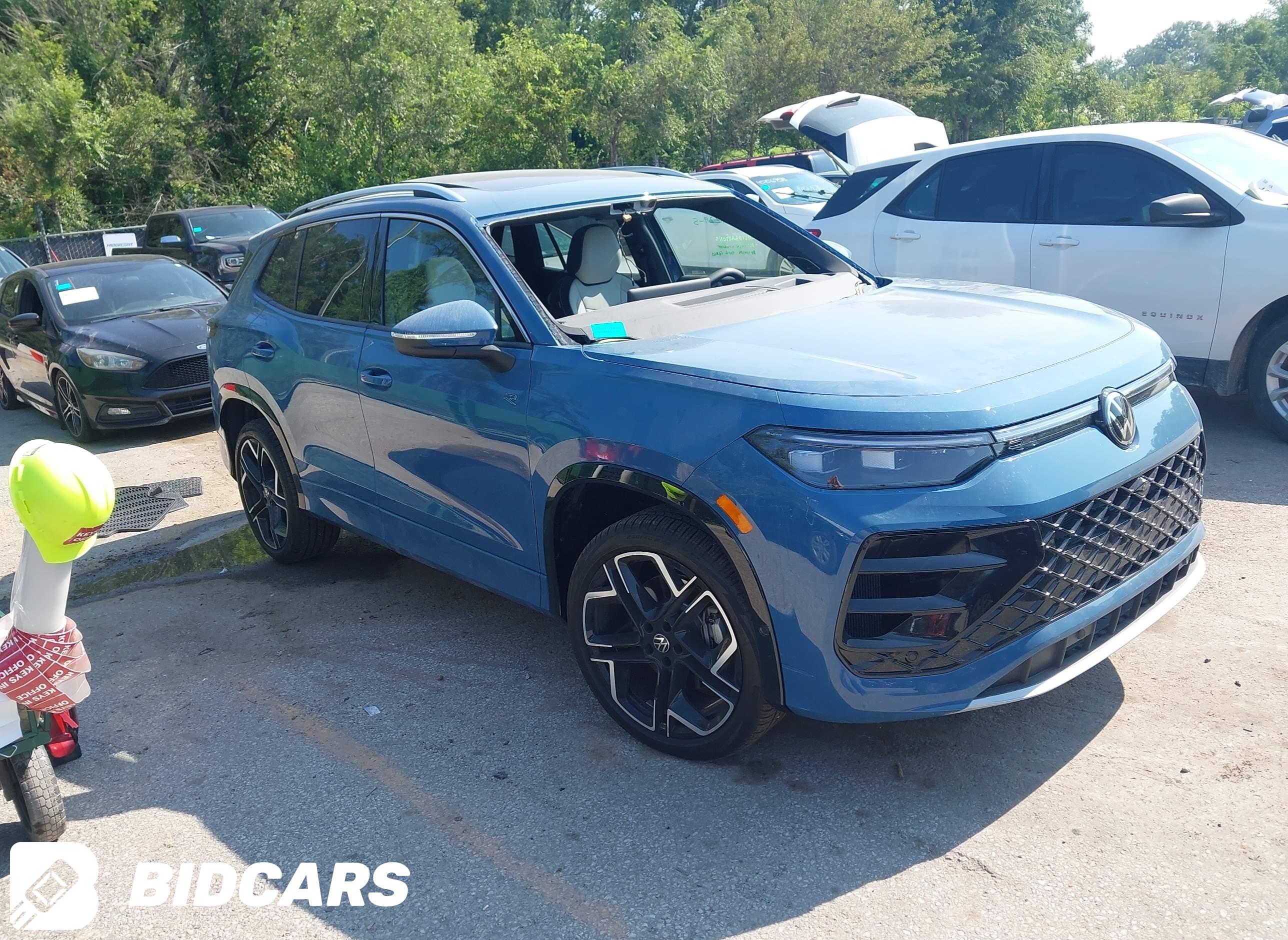 2026 Volkswagen Tiguan, Sel R...