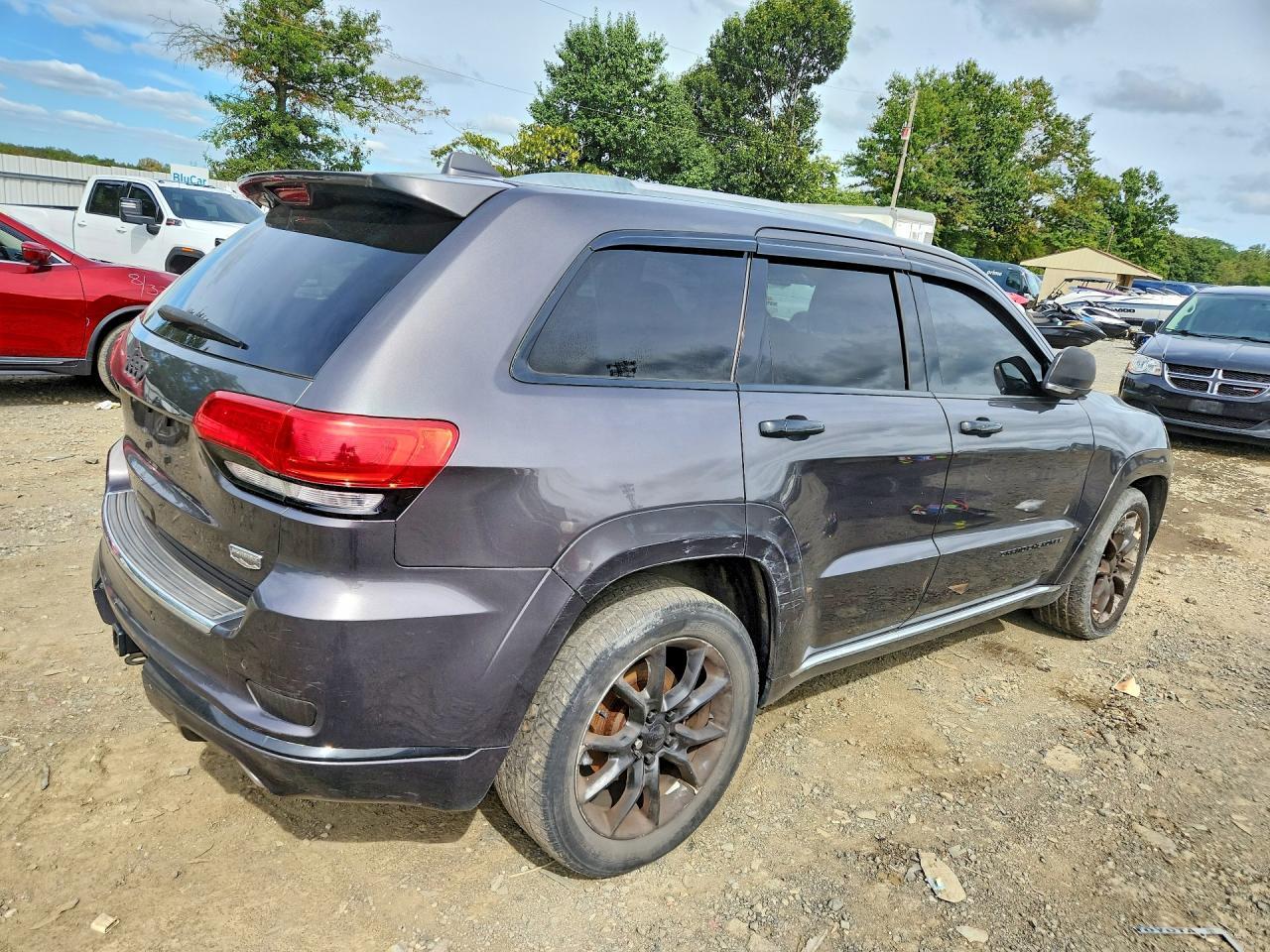 2015 Jeep Grand Cherokee, Summit