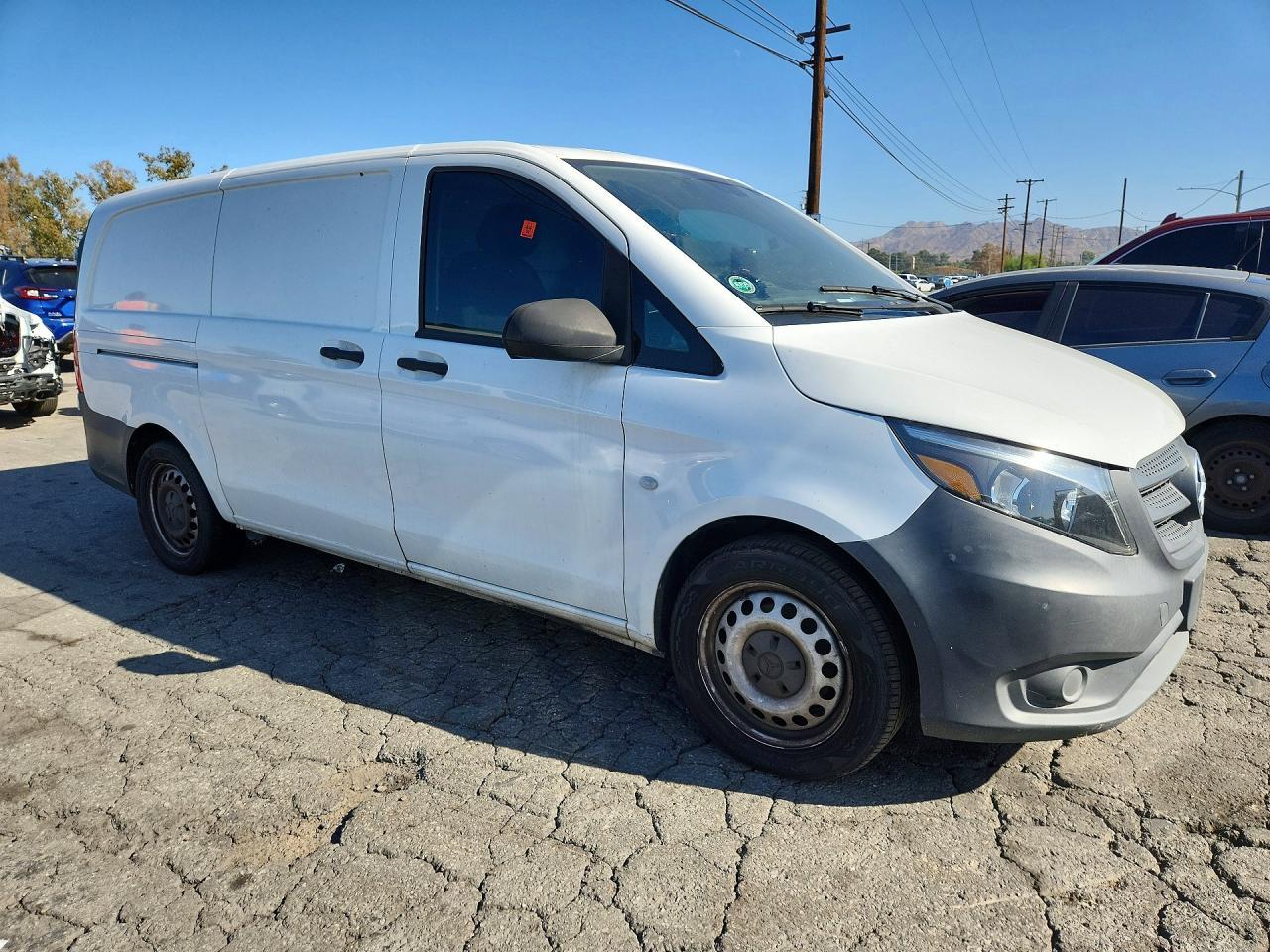 2016 Mercedes-Benz Metris