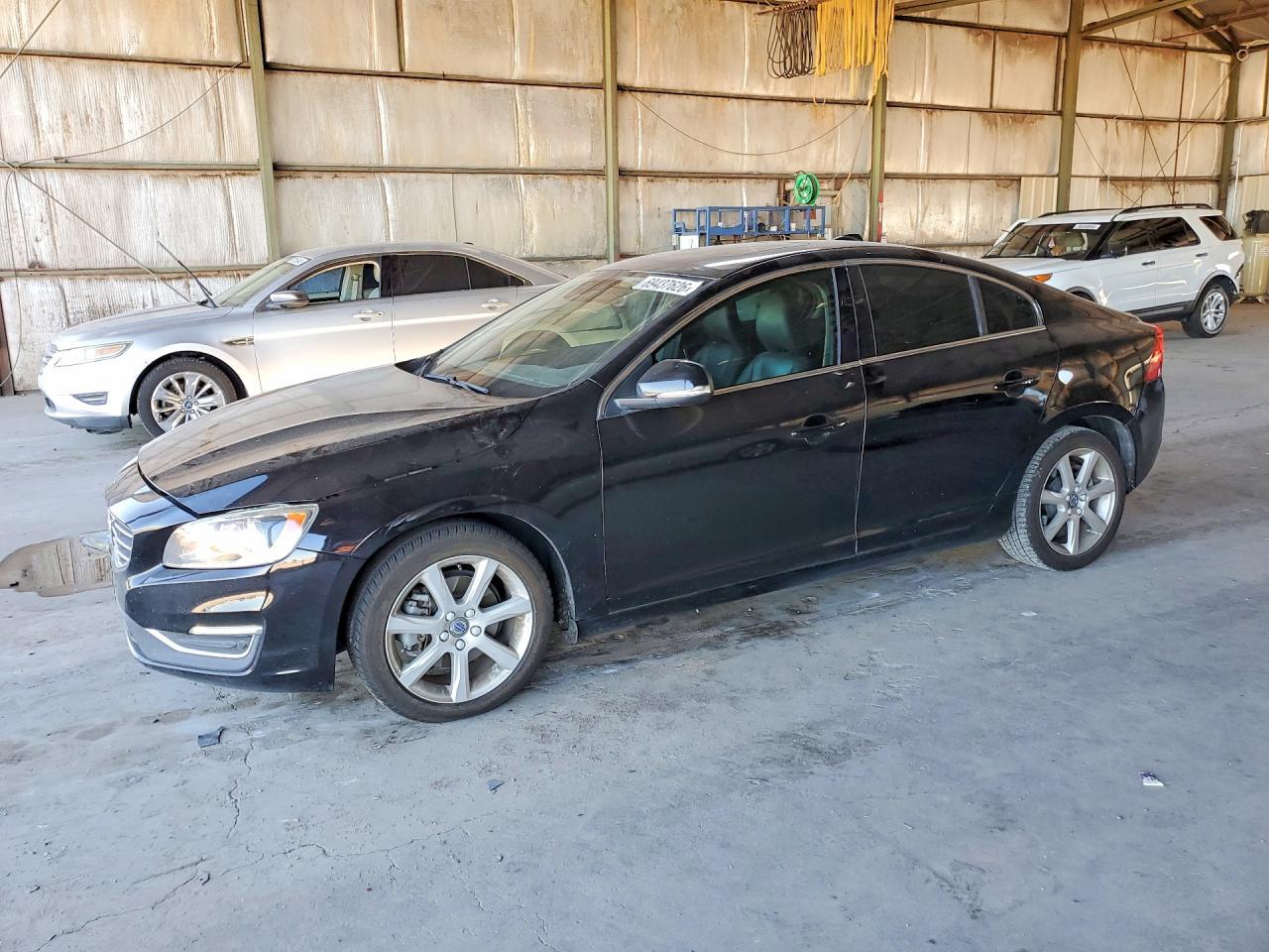 2016 Volvo S60, Premier