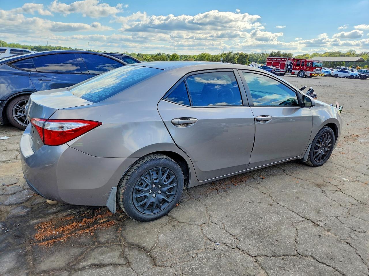 2015 Toyota Corolla, LE