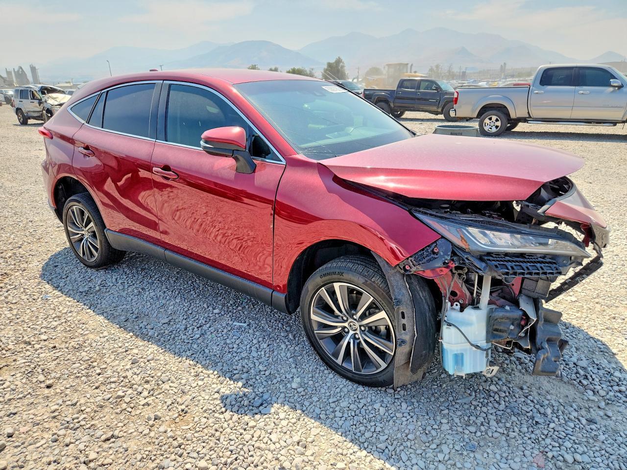 2022 Toyota Venza, LE
