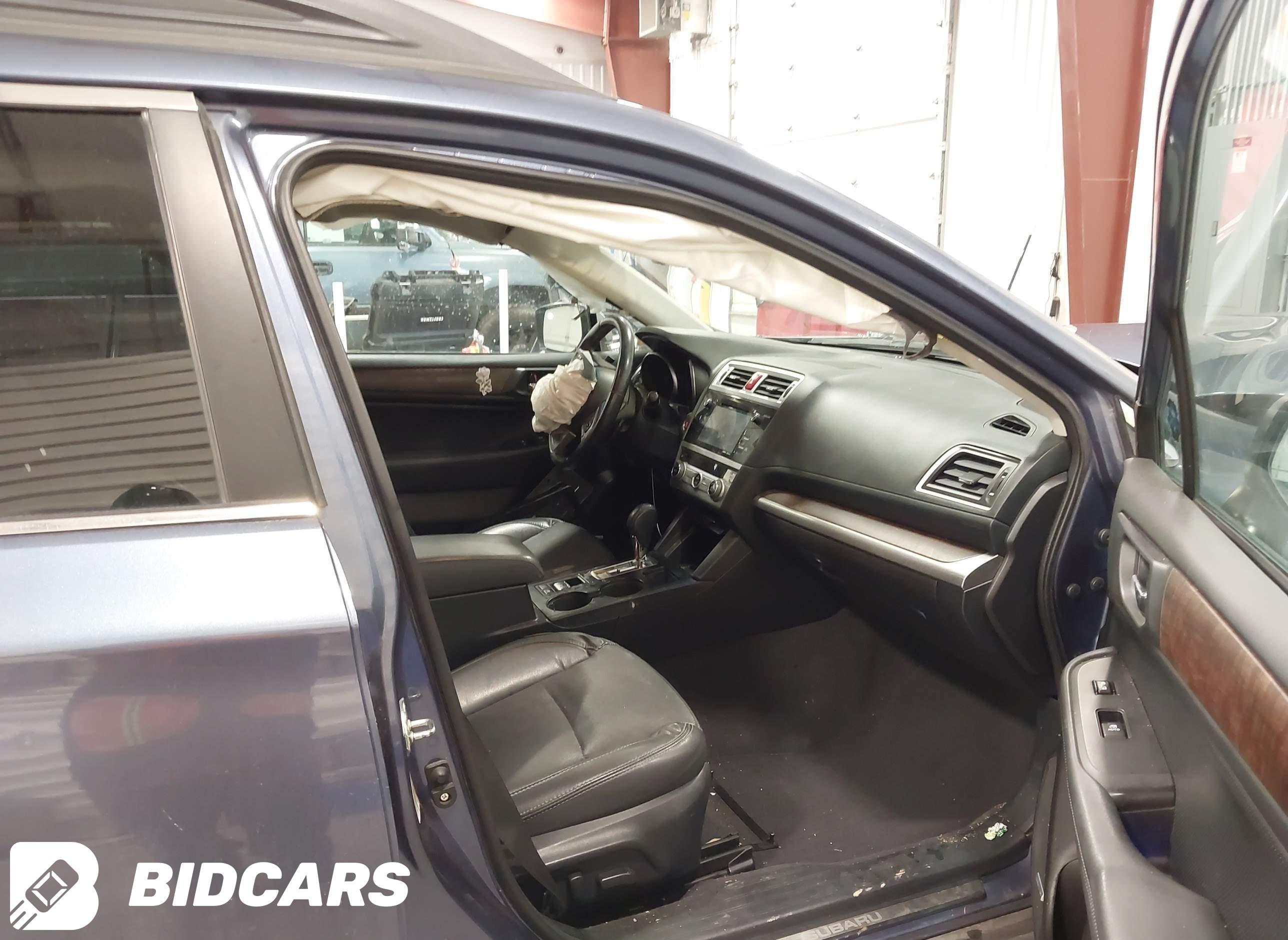 2017 Subaru Outback, 2.5I Lim...