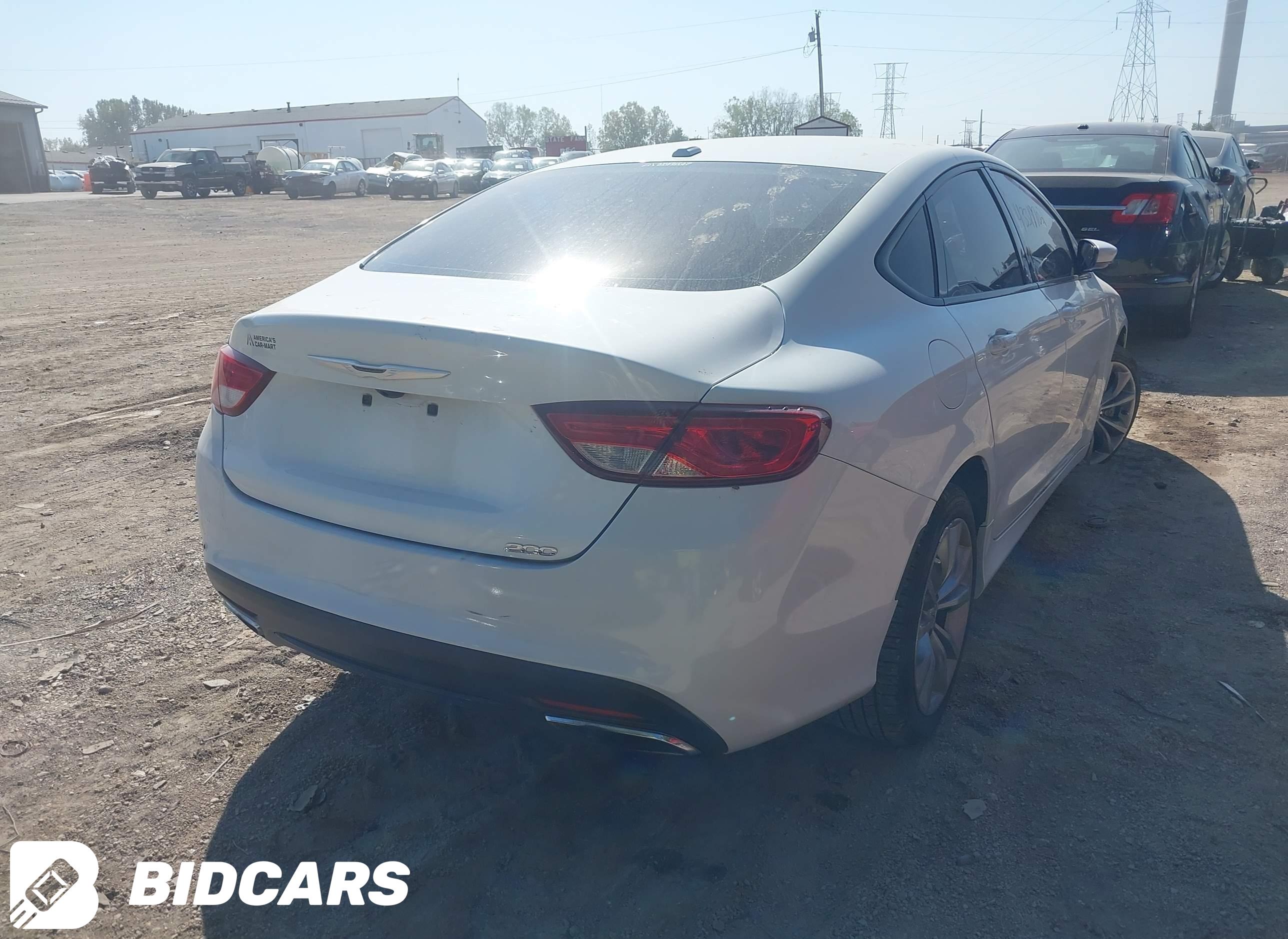 2015 Chrysler 200, S