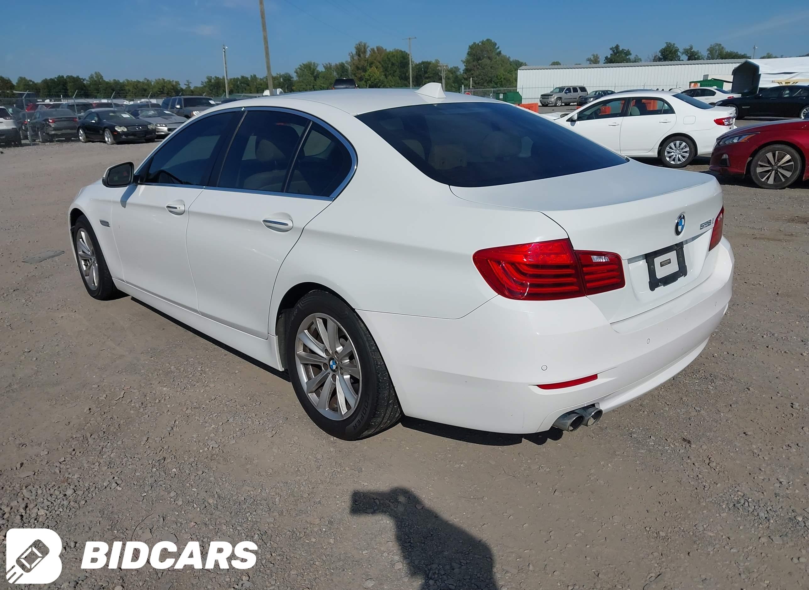 2016 BMW 5 Series, 528I