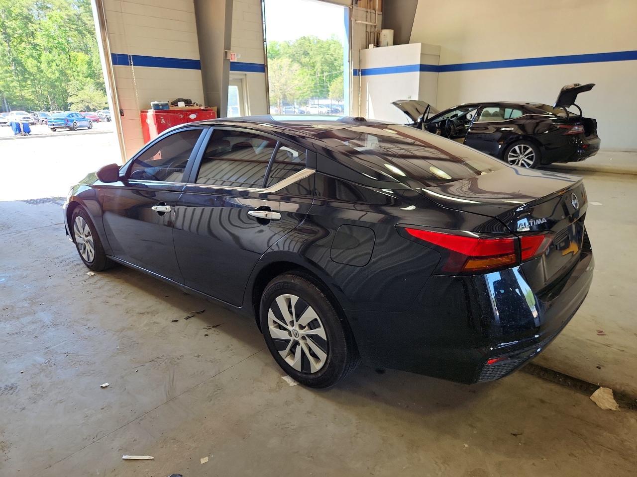 2025 Nissan Altima, S
