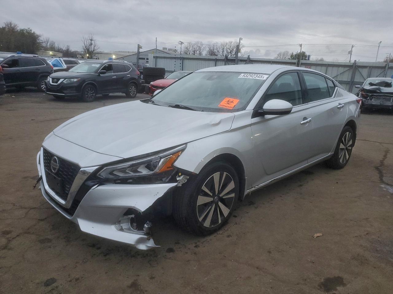 2022 Nissan Altima, SV