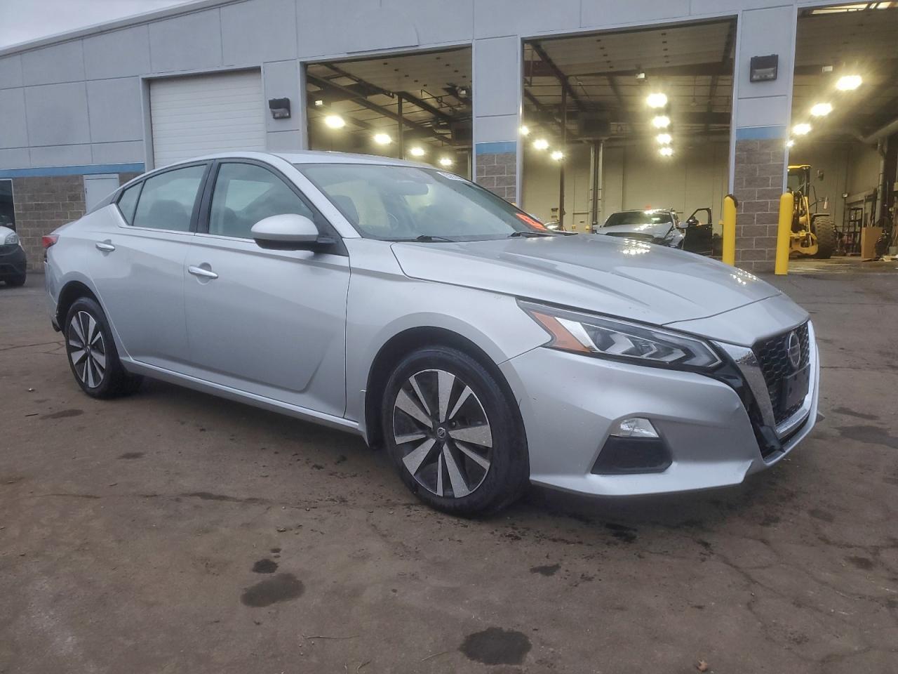 2022 Nissan Altima, SV