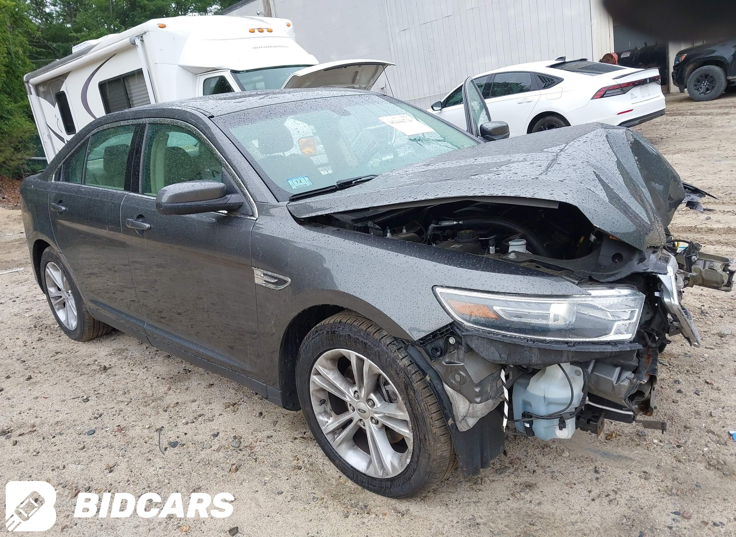 2015 Ford Taurus, Sel