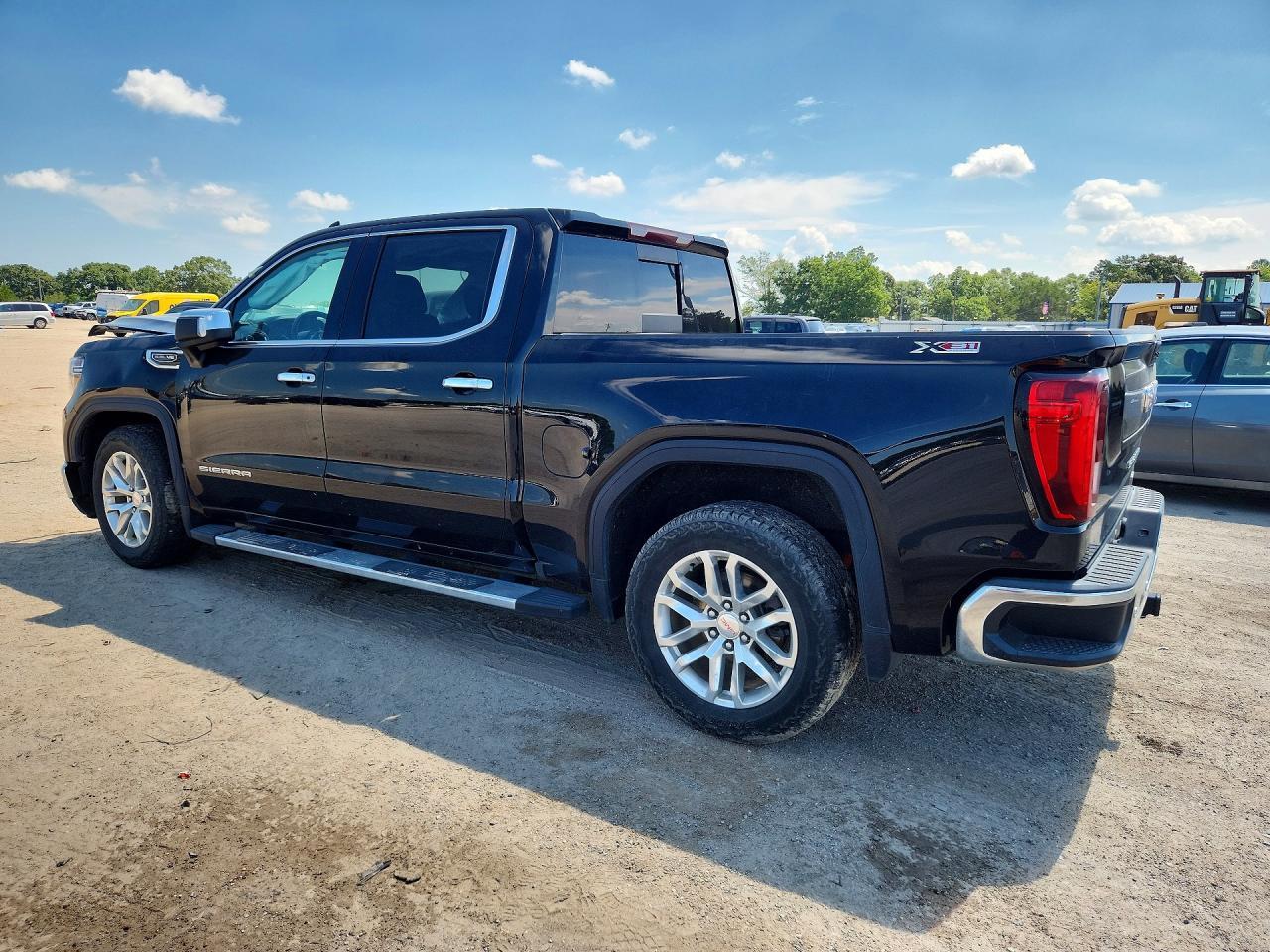 2022 GMC Sierra, K1500 Slt