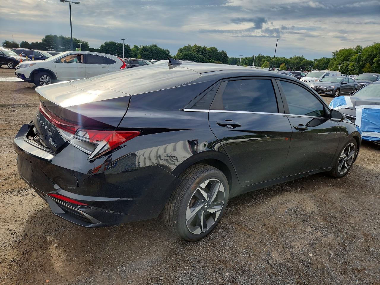 2021 Hyundai Elantra, Limited