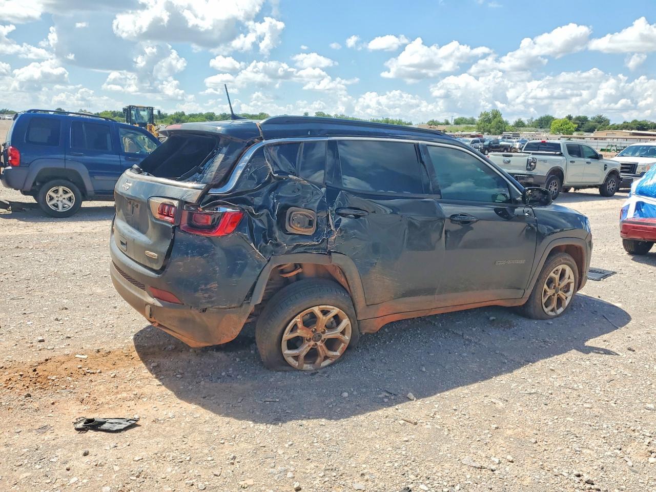 2025 Jeep Compass, Latitude