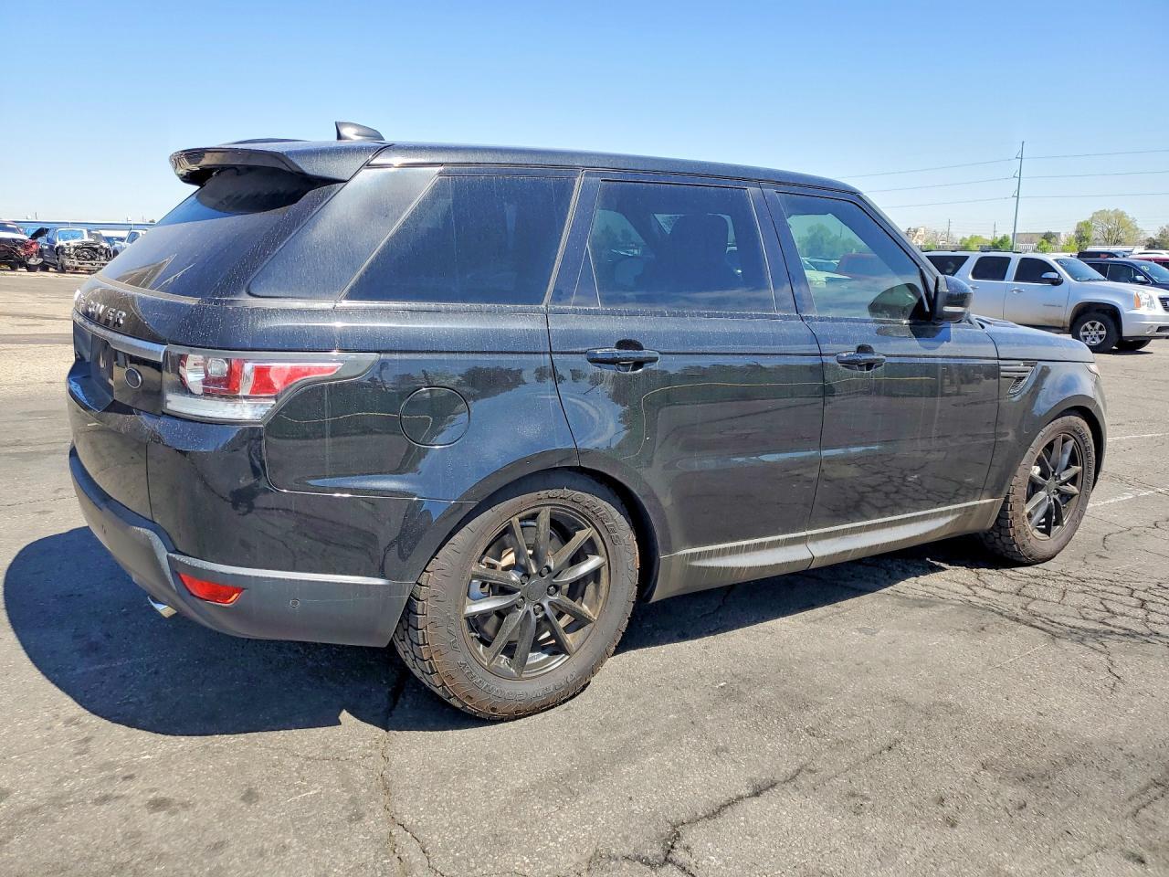 2017 Land Rover Range Rover, S