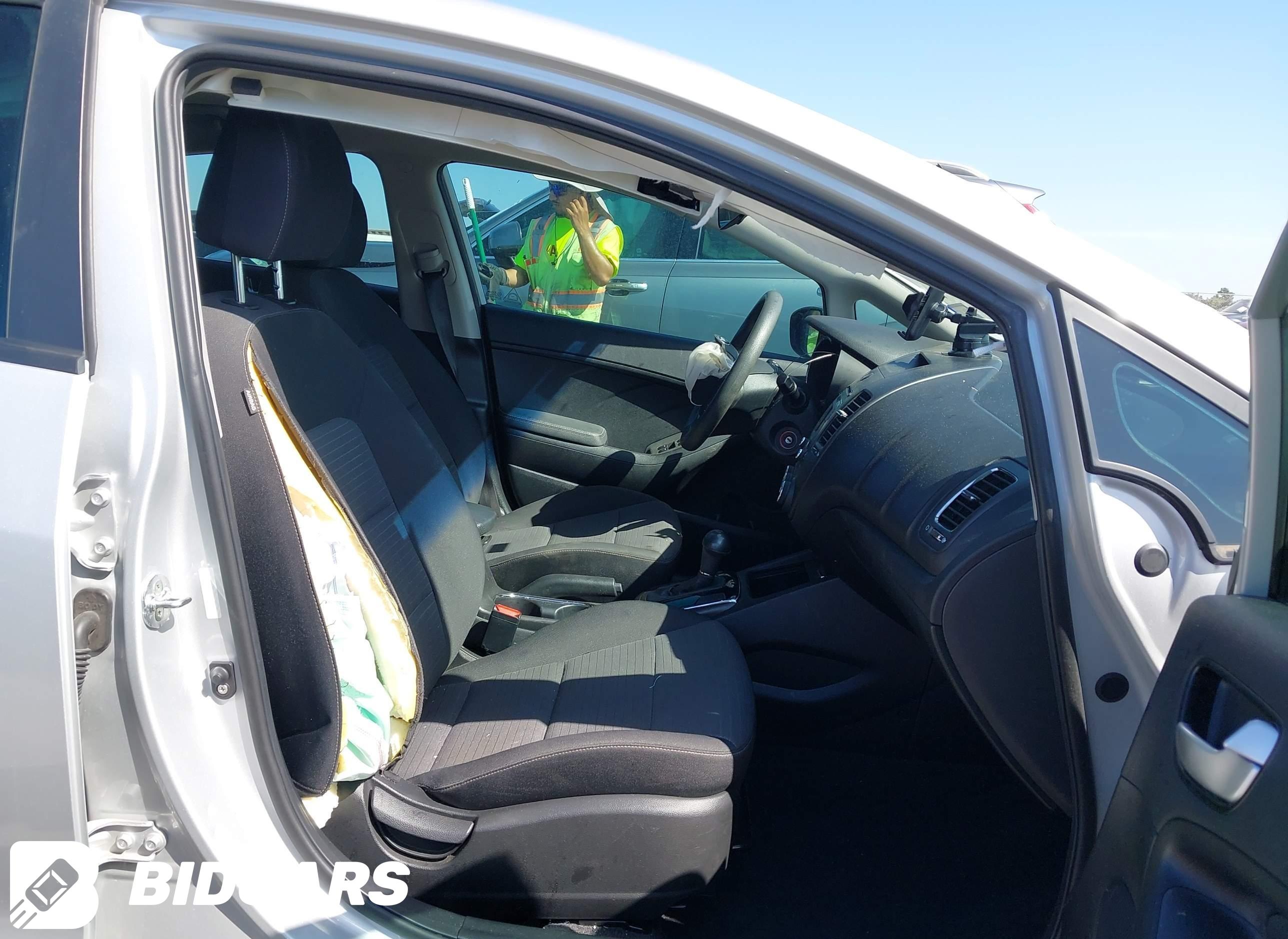 2017 KIA Forte, LX