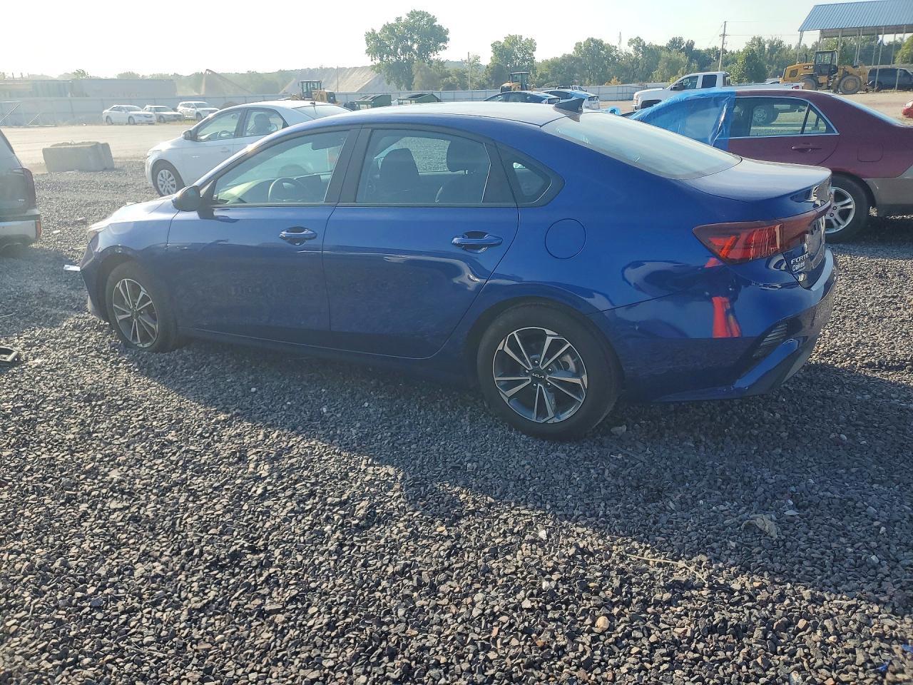 2024 KIA Forte, Lxs