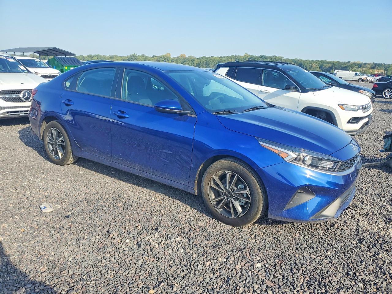 2024 KIA Forte, Lxs