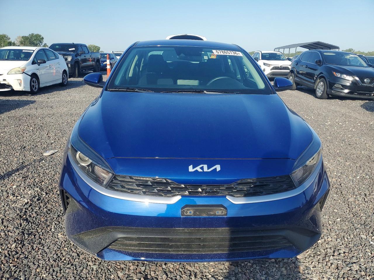 2024 KIA Forte, Lxs