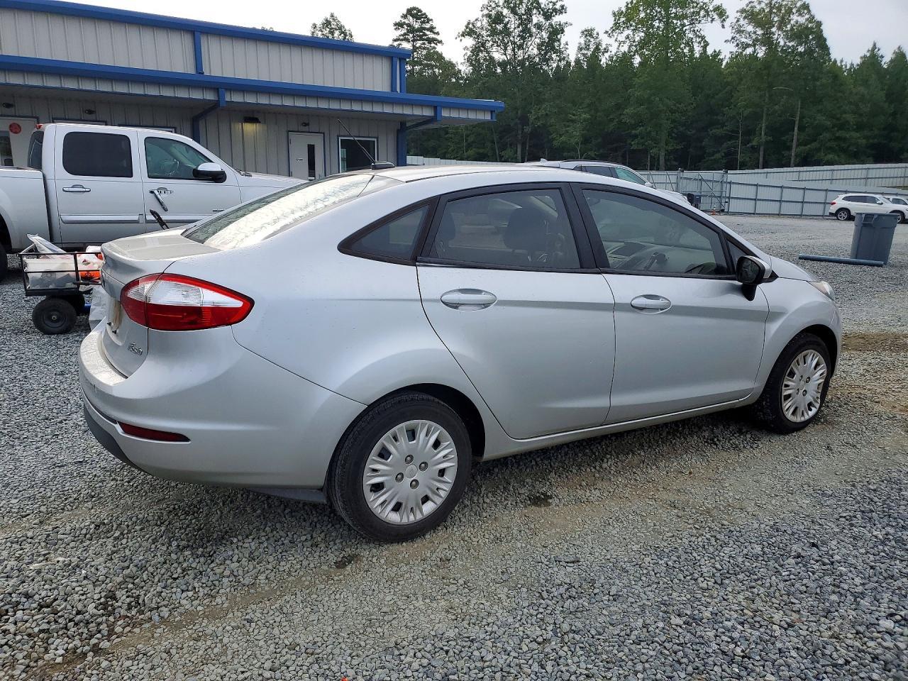 2019 Ford Fiesta, S
