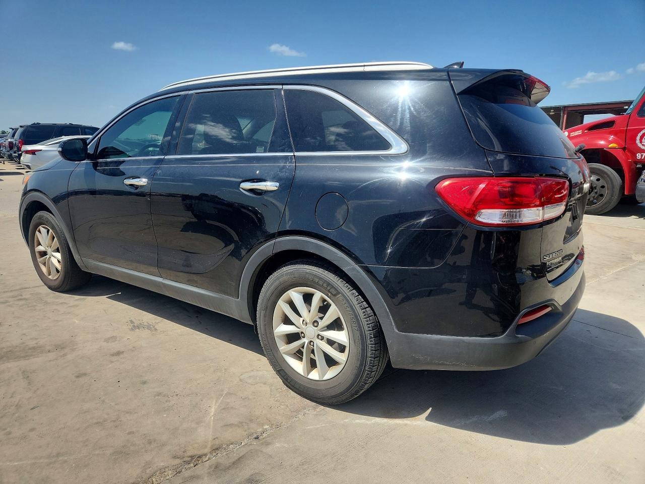2016 KIA Sorento, LX