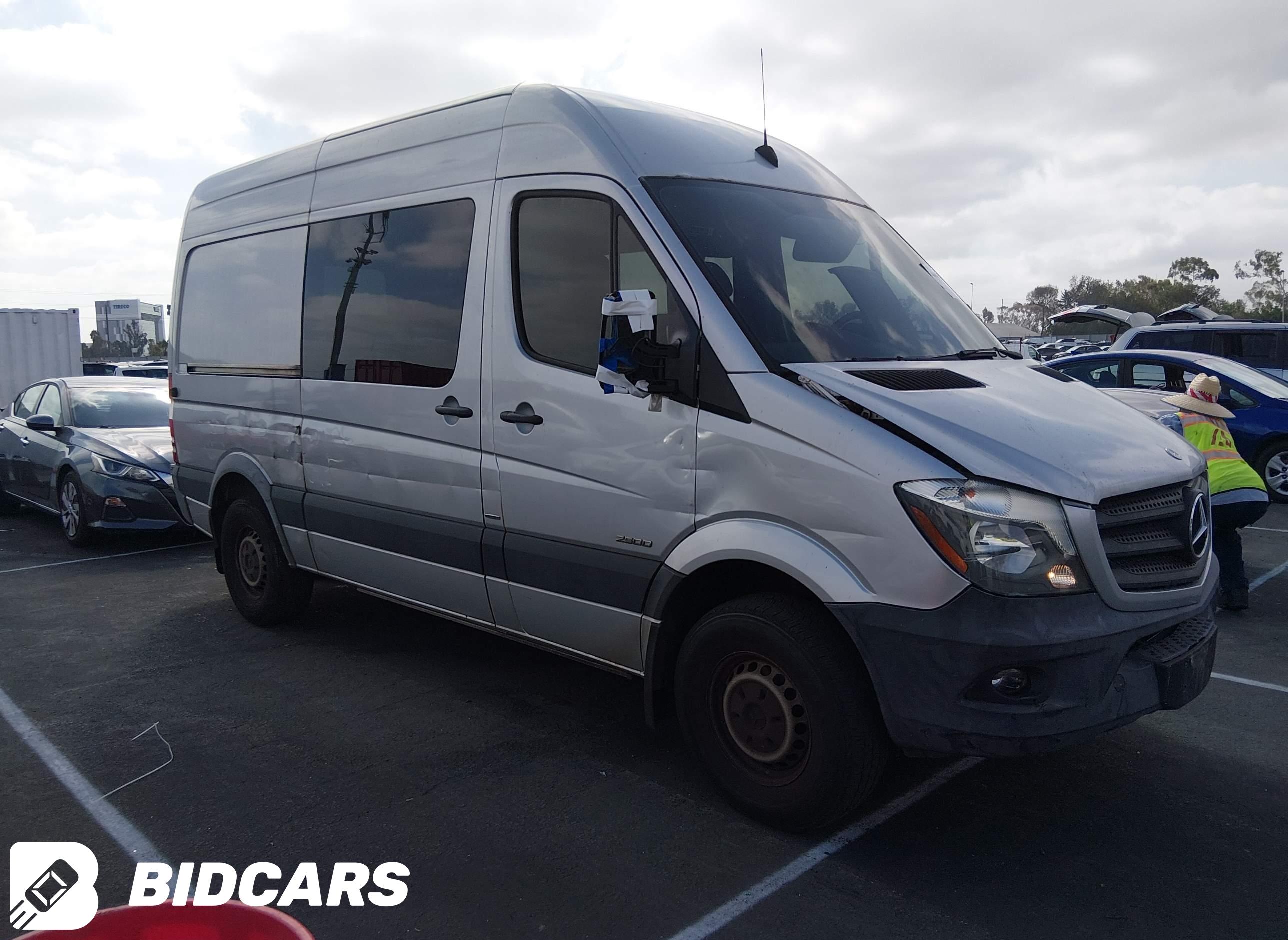 2015 Mercedes-Benz Sprinter 2...