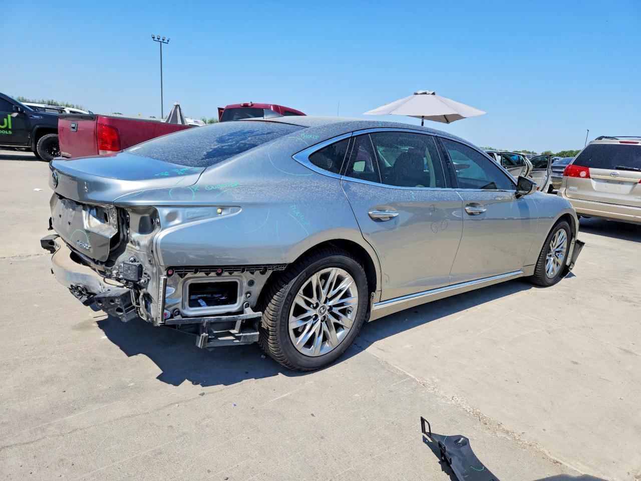 2018 Lexus LS, Base