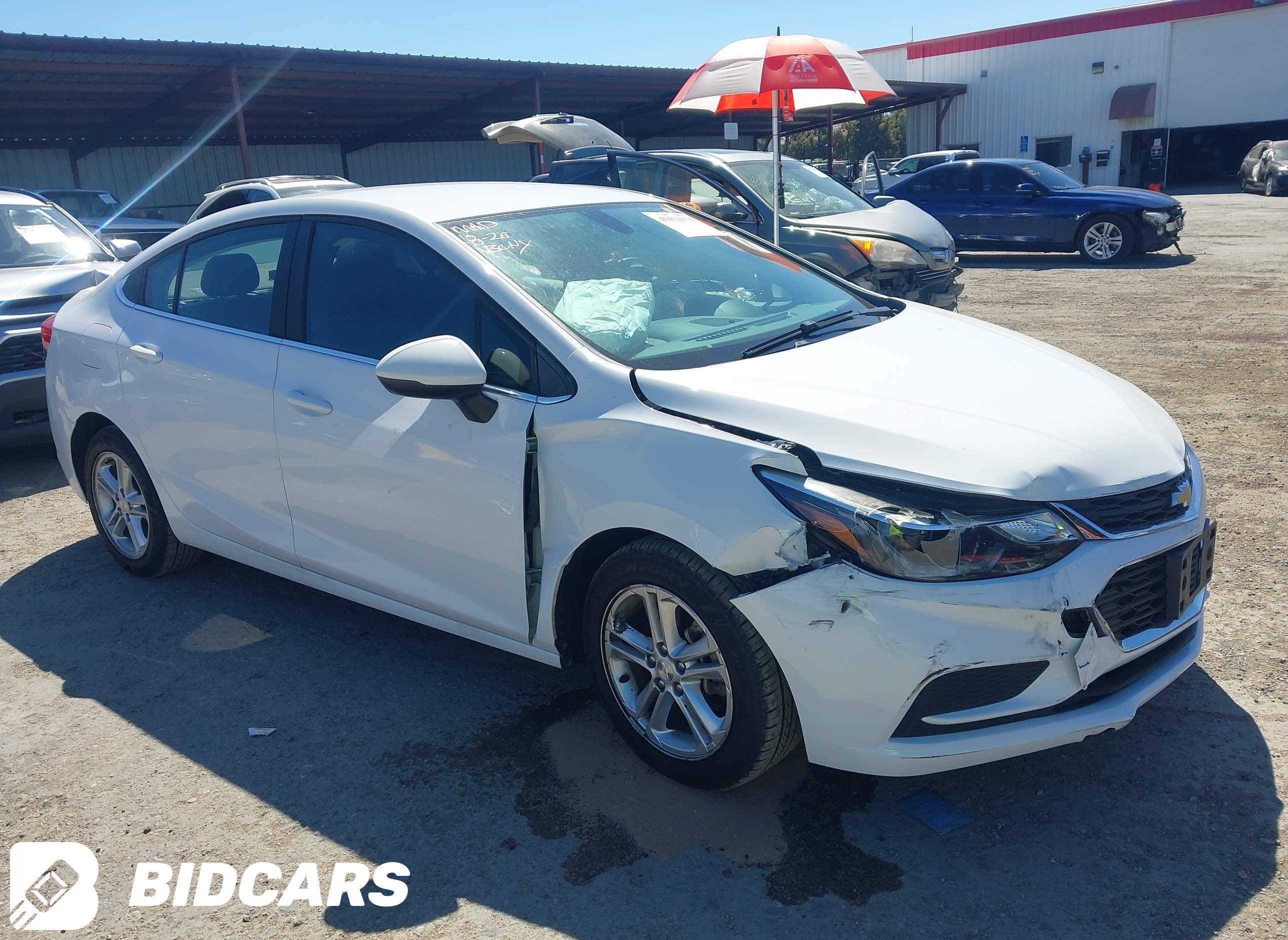 2017 Chevrolet Cruze, Lt Auto