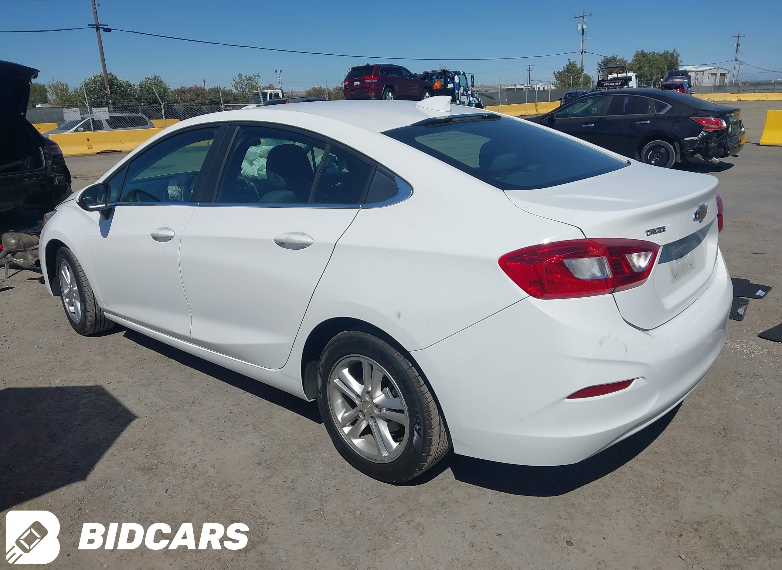 2017 Chevrolet Cruze, Lt Auto