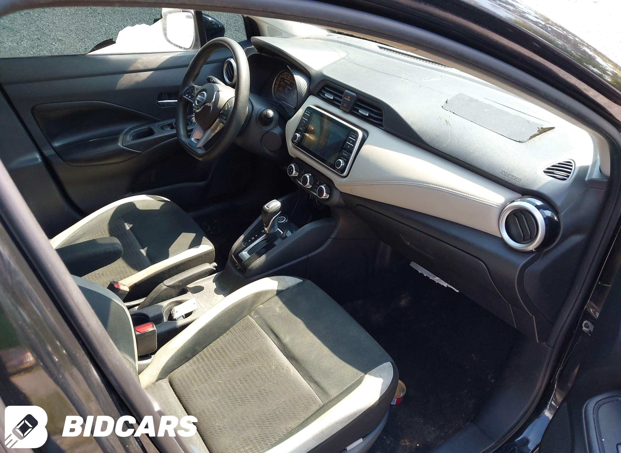 2020 Nissan Versa, Sv Xtronic...