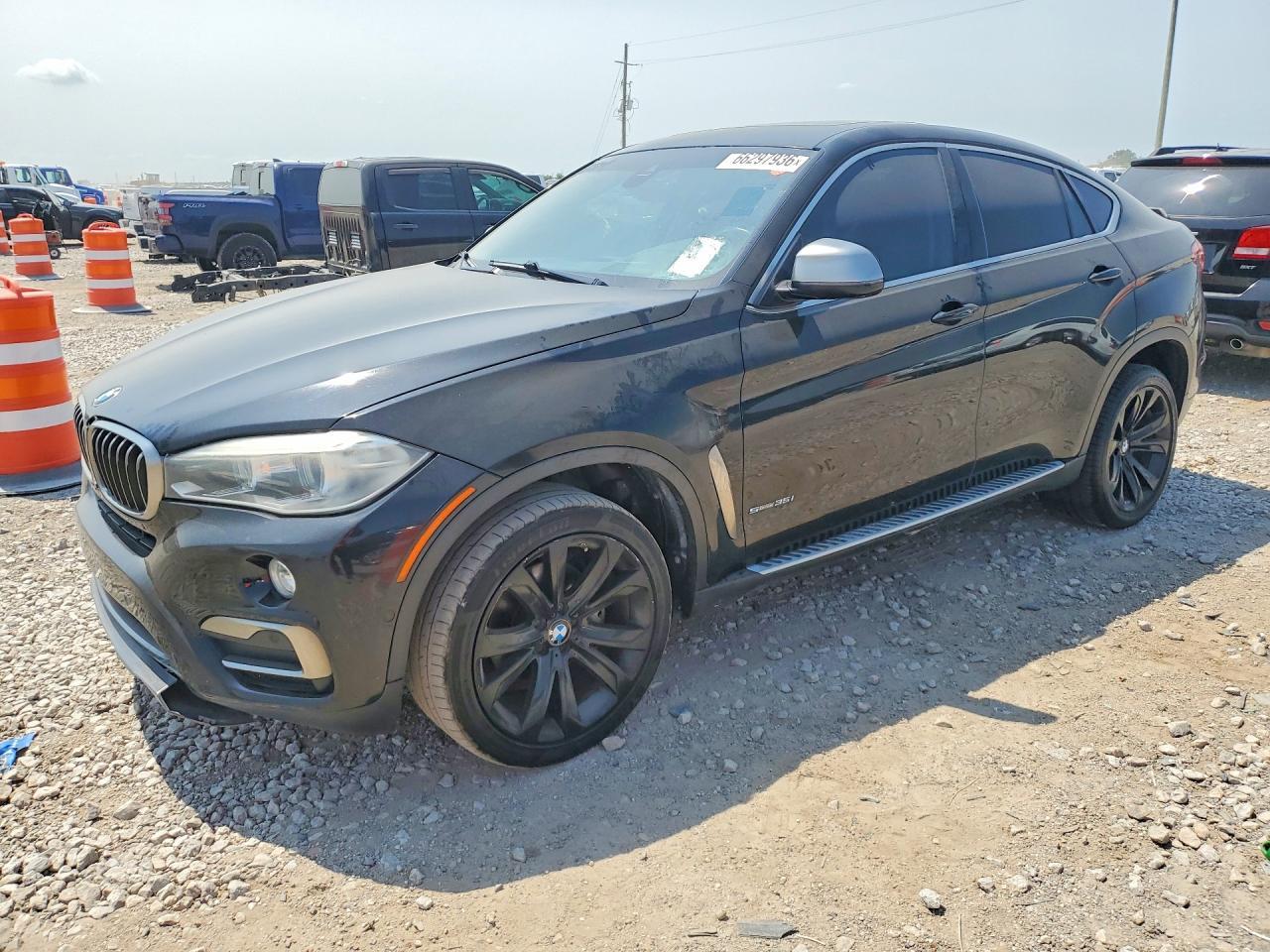 2016 BMW X6, Sdrive35I