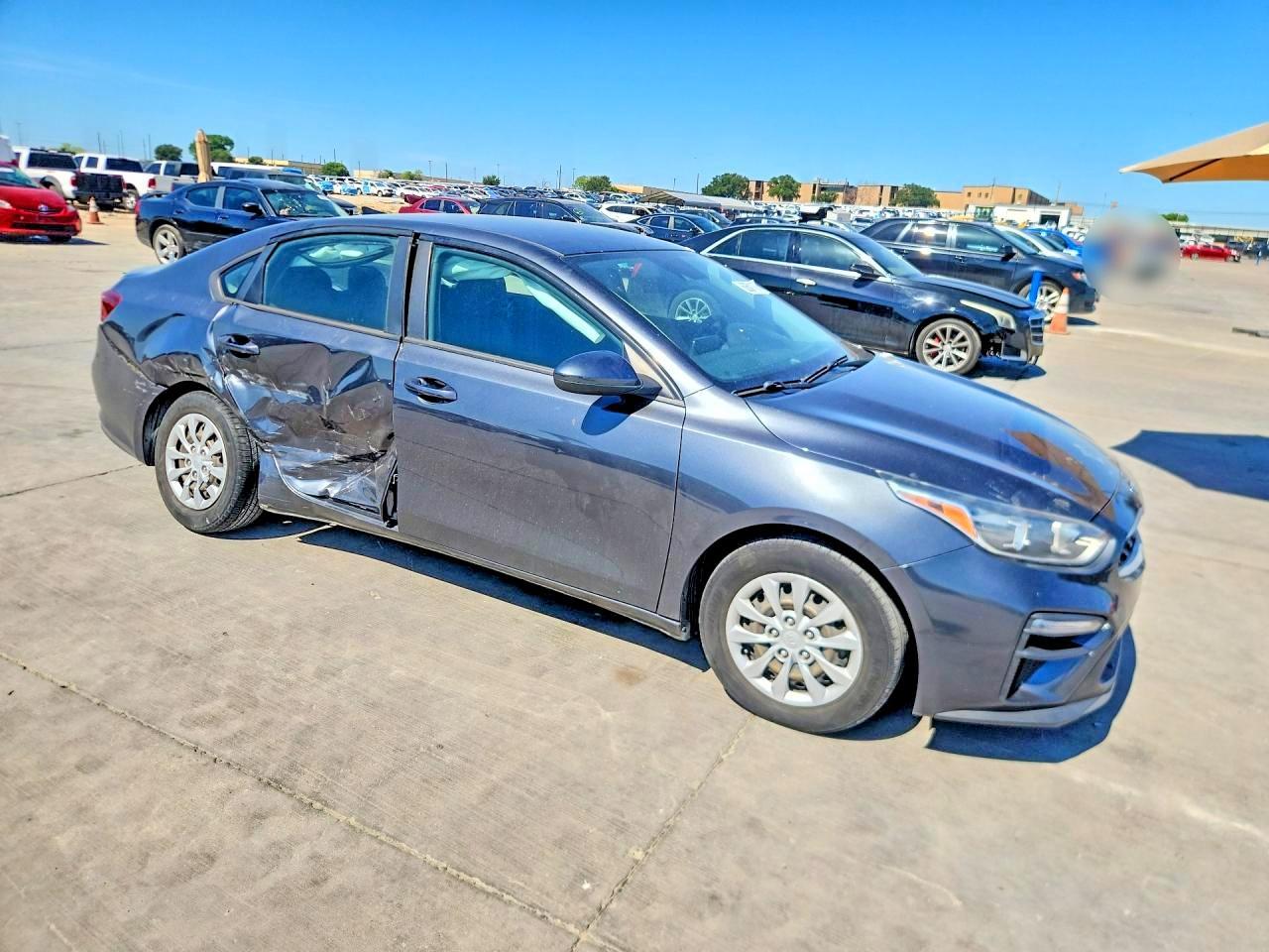 2020 KIA Forte, FE